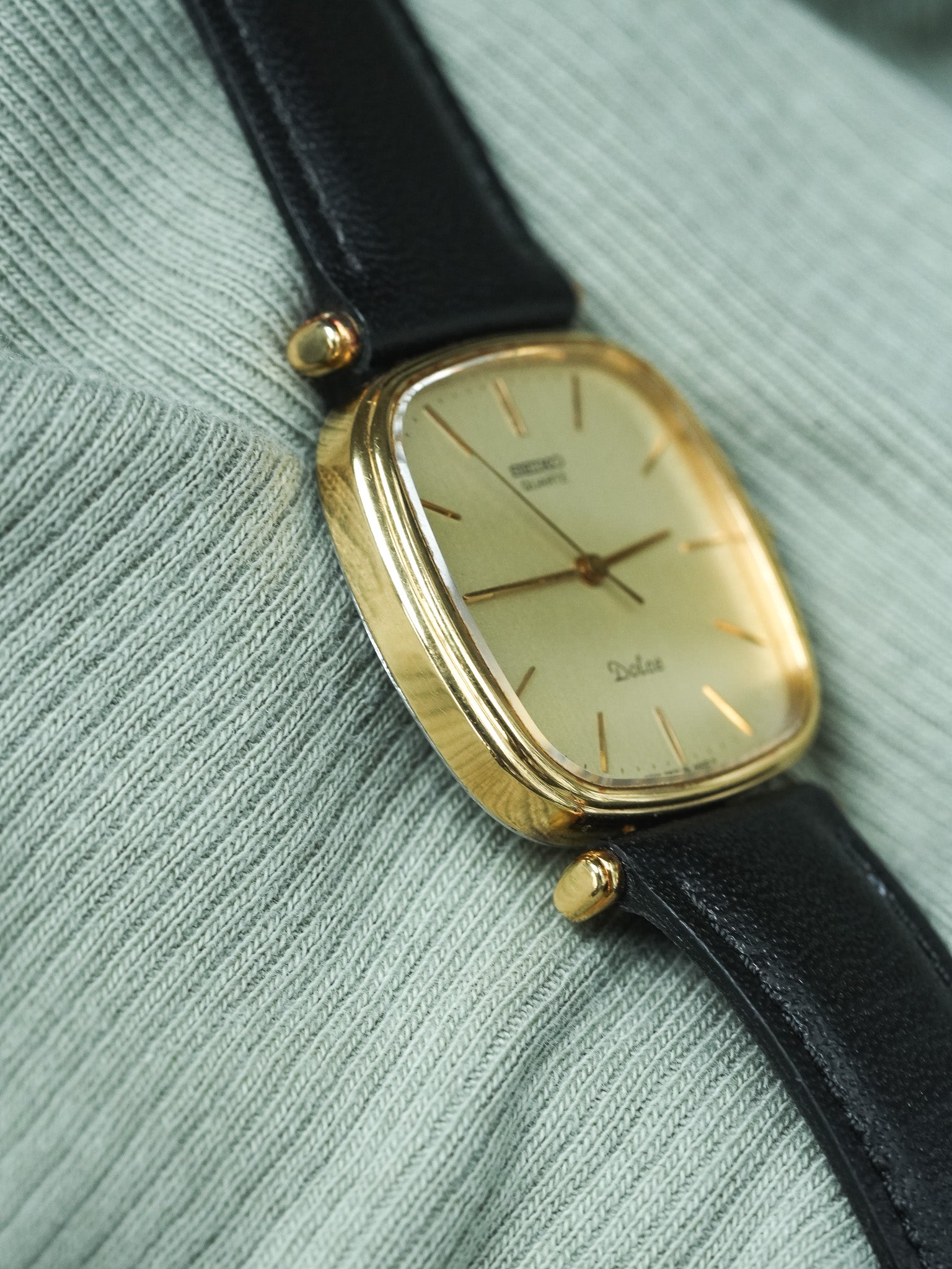 Montre Seiko Dolce Vintage - Boitier TV Or (1984) - Atelier Victor
