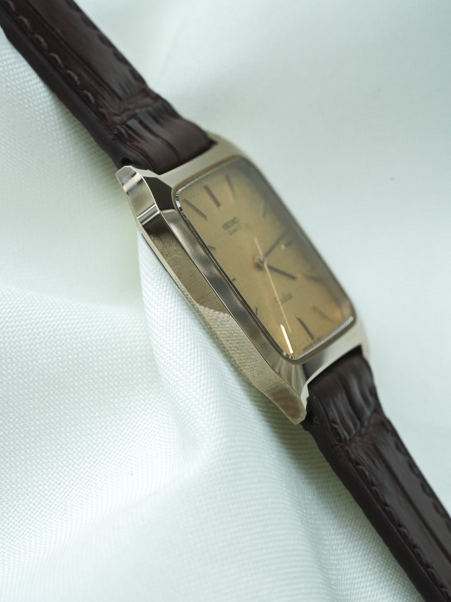 Montre Seiko Dolce Vintage - Tonneau Bronze (1982) - Atelier Victor