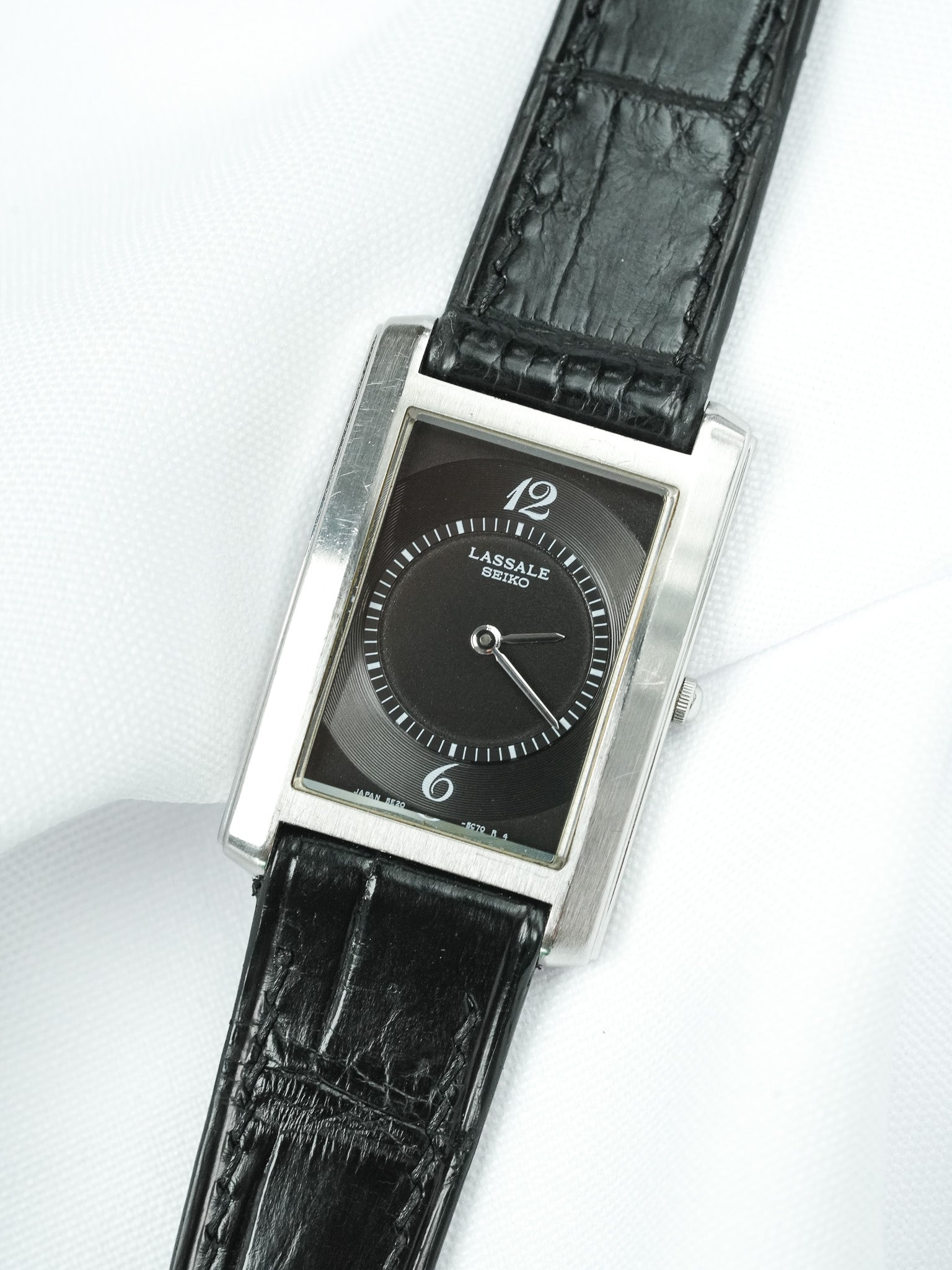 Винтажные часы Seiko Lassale — Tank из чернёной стали (1995) 