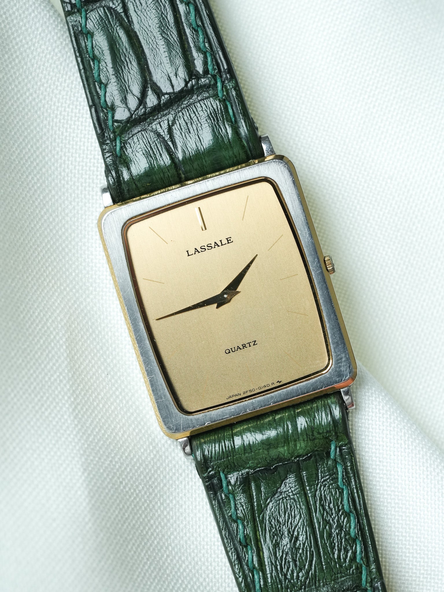 Vintage 1979 Seiko Tonneau Gold 7820-5420 Watch | Atelier Victor