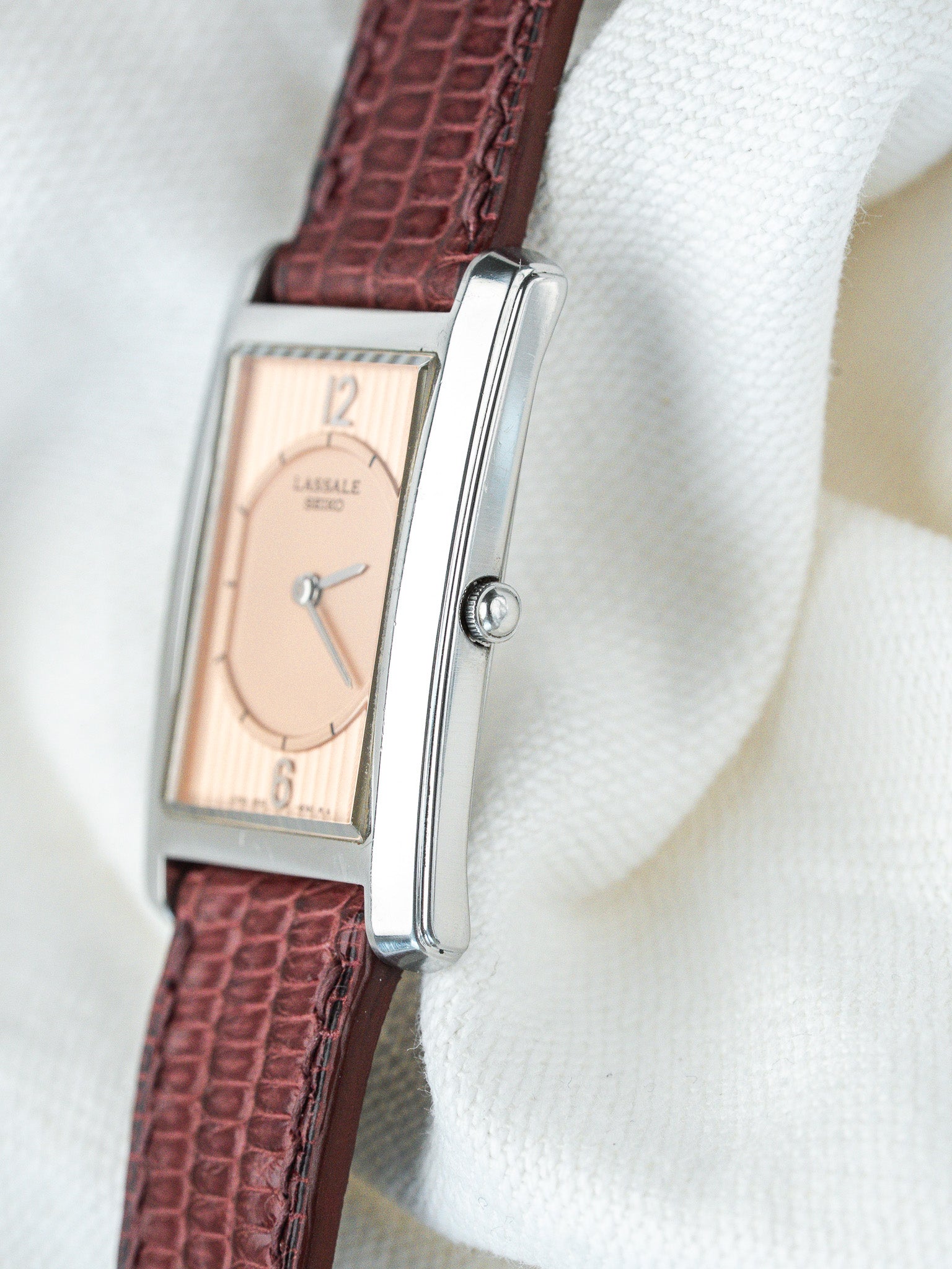 Montre Seiko Lassale Vintage - Tank Saumon Tapisserie (1996) - Atelier Victor