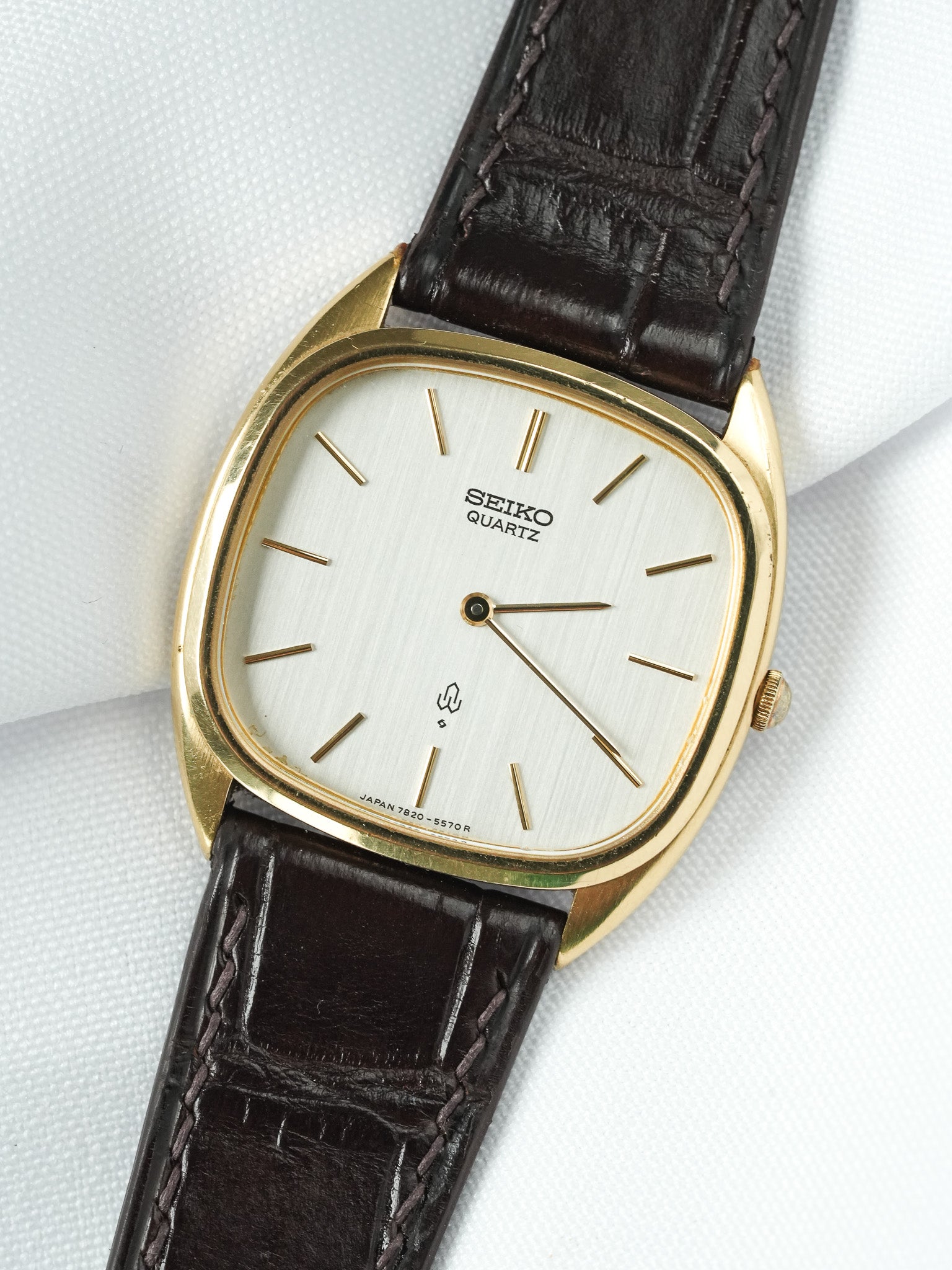 Винтажные часы Seiko Lassale — Tonneau XL с золотым покрытием, цвет шампань (1979) 
