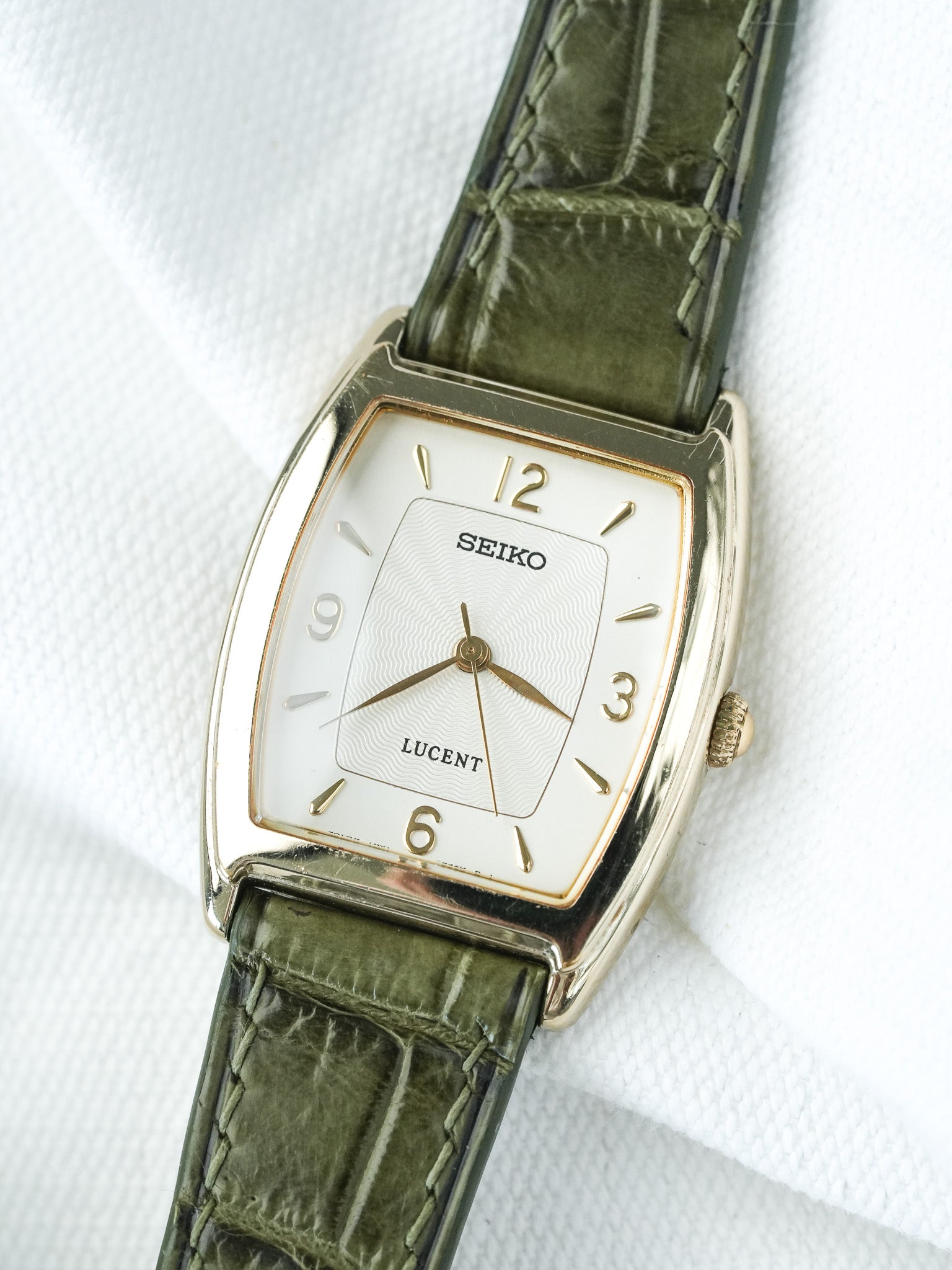 Montre Seiko Lucent Vintage - Tonneau Or Guilloché (1997) - Atelier Victor