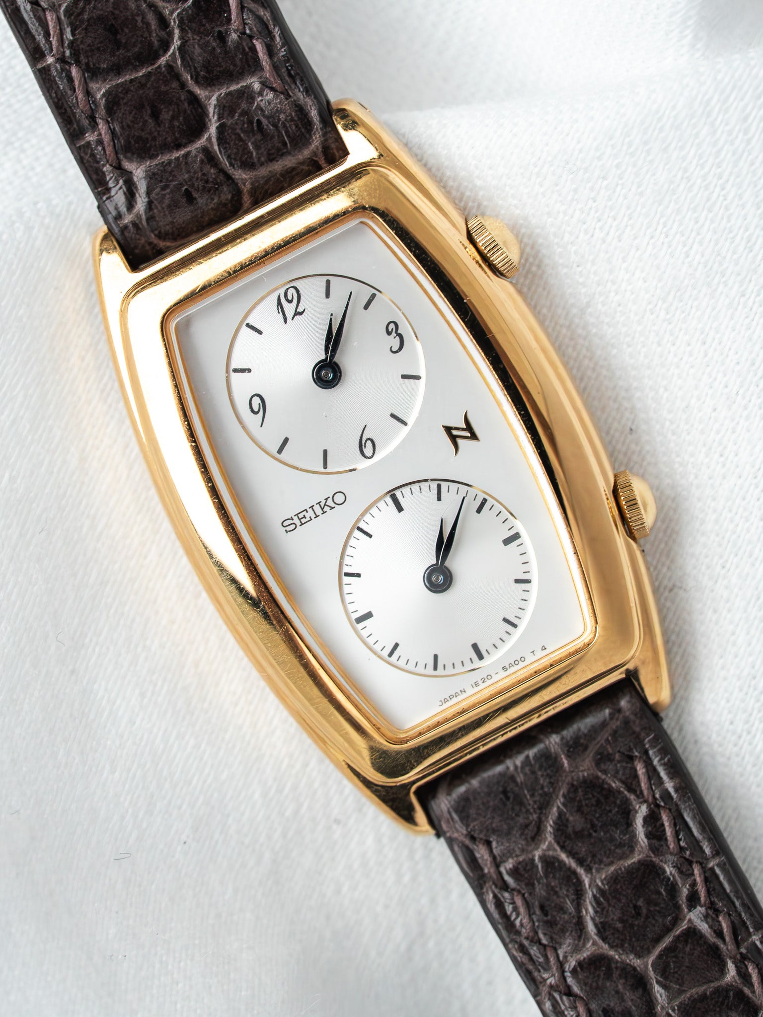 Montre Seiko Noie Dual Time 1E20-3A00 Plaqué Or — Tonneau (1995)