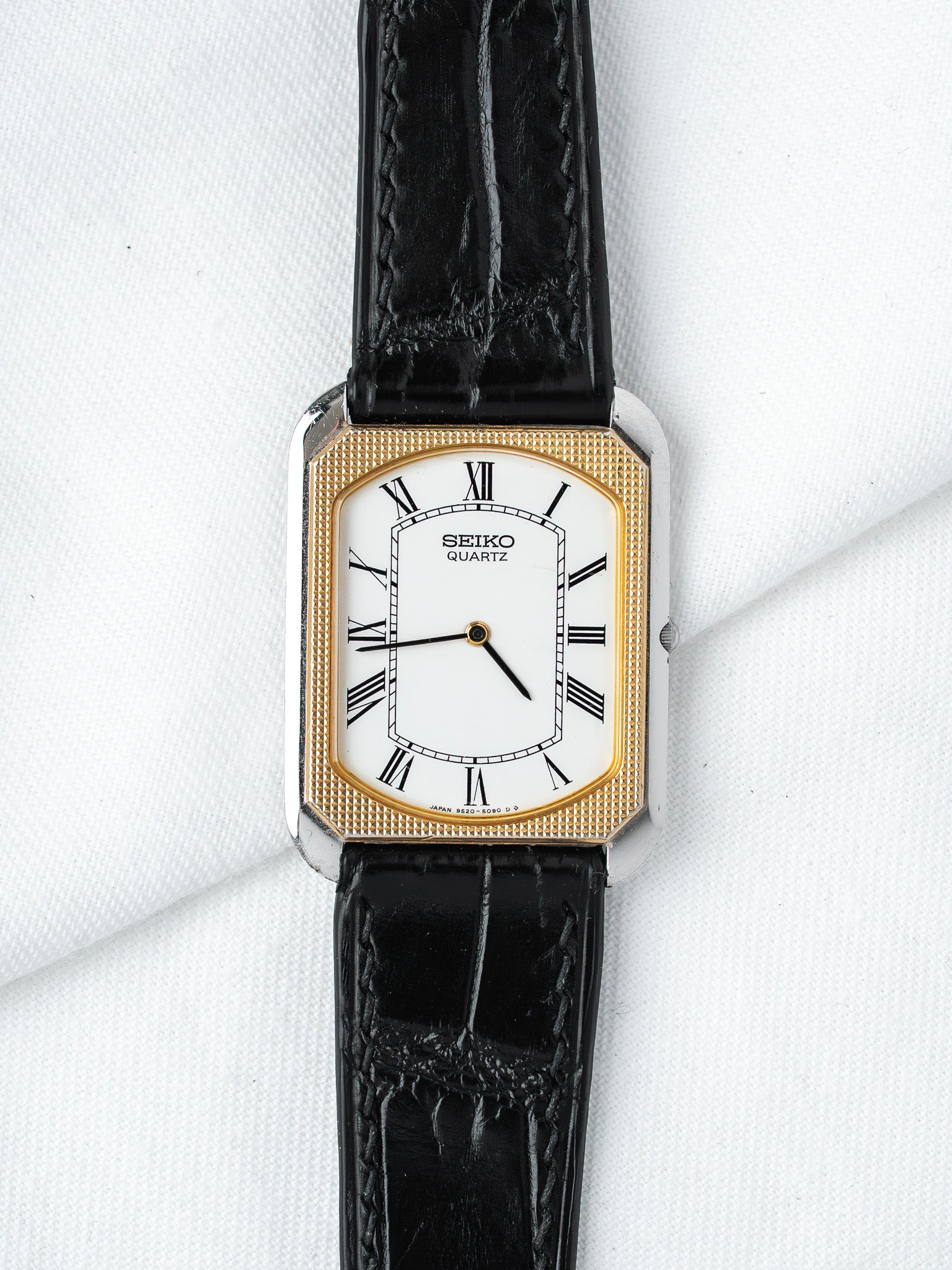 Vintage Seiko Quartz Gold-Plated Tonneau — Roman Clous de Paris