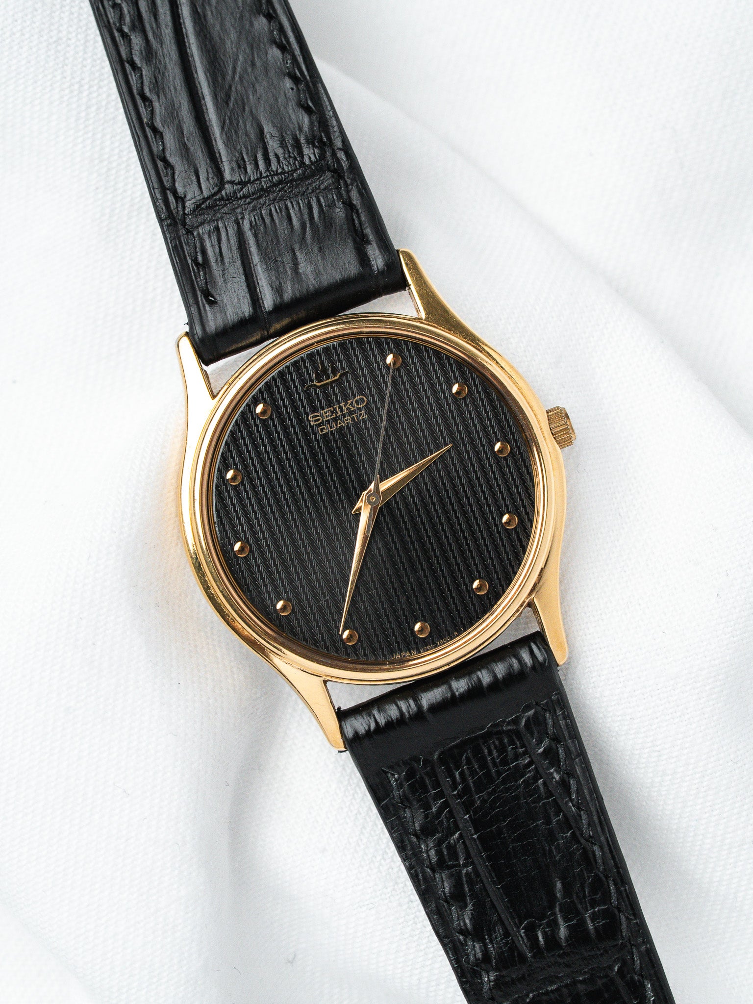 Orologio Seiko Rotondo V701-7020 — Quadrante Nero Tapisserie (1993) 