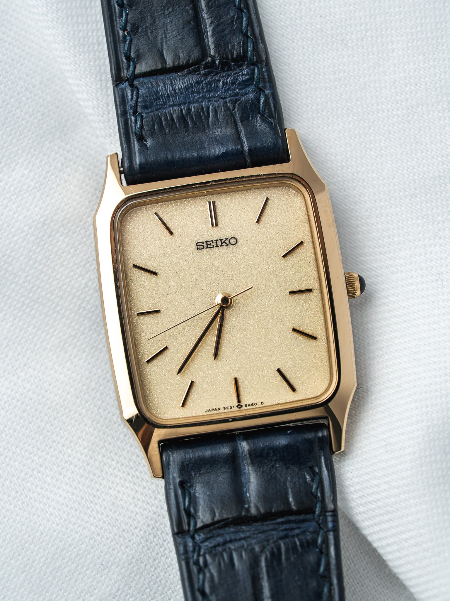 Seiko 5E21-5A50 Tank Gold-Plated | Atelier Victor