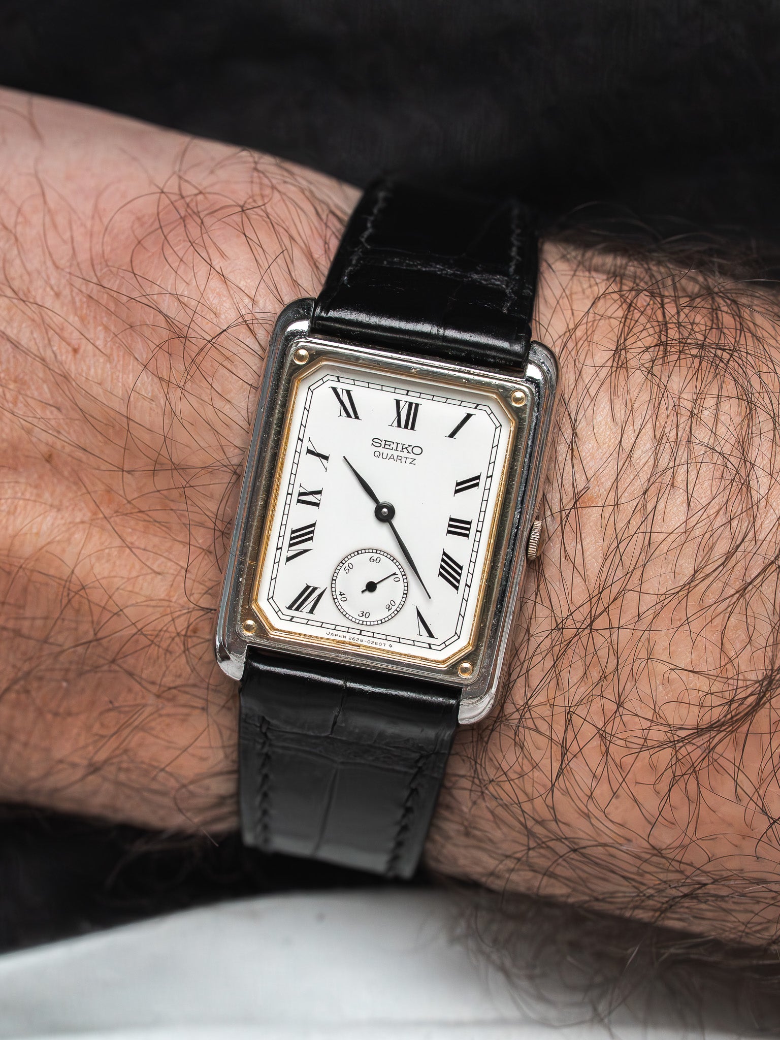 Vintage Seiko Tank Watch — Roman Dial & Small Seconds (1981
