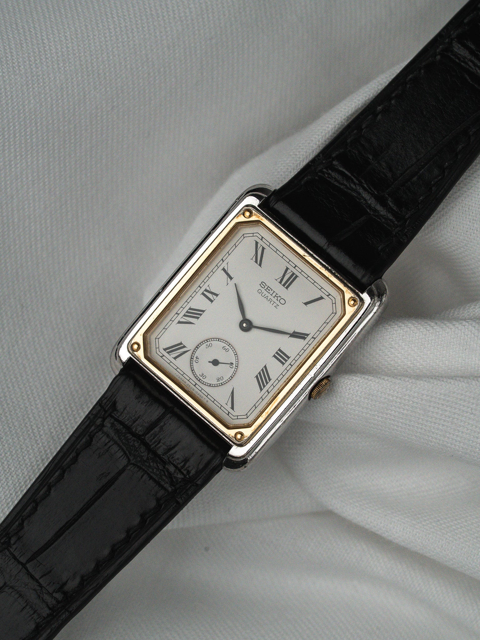 Seiko Tank Watch Steel Vintage 1981 | Atelier Victor
