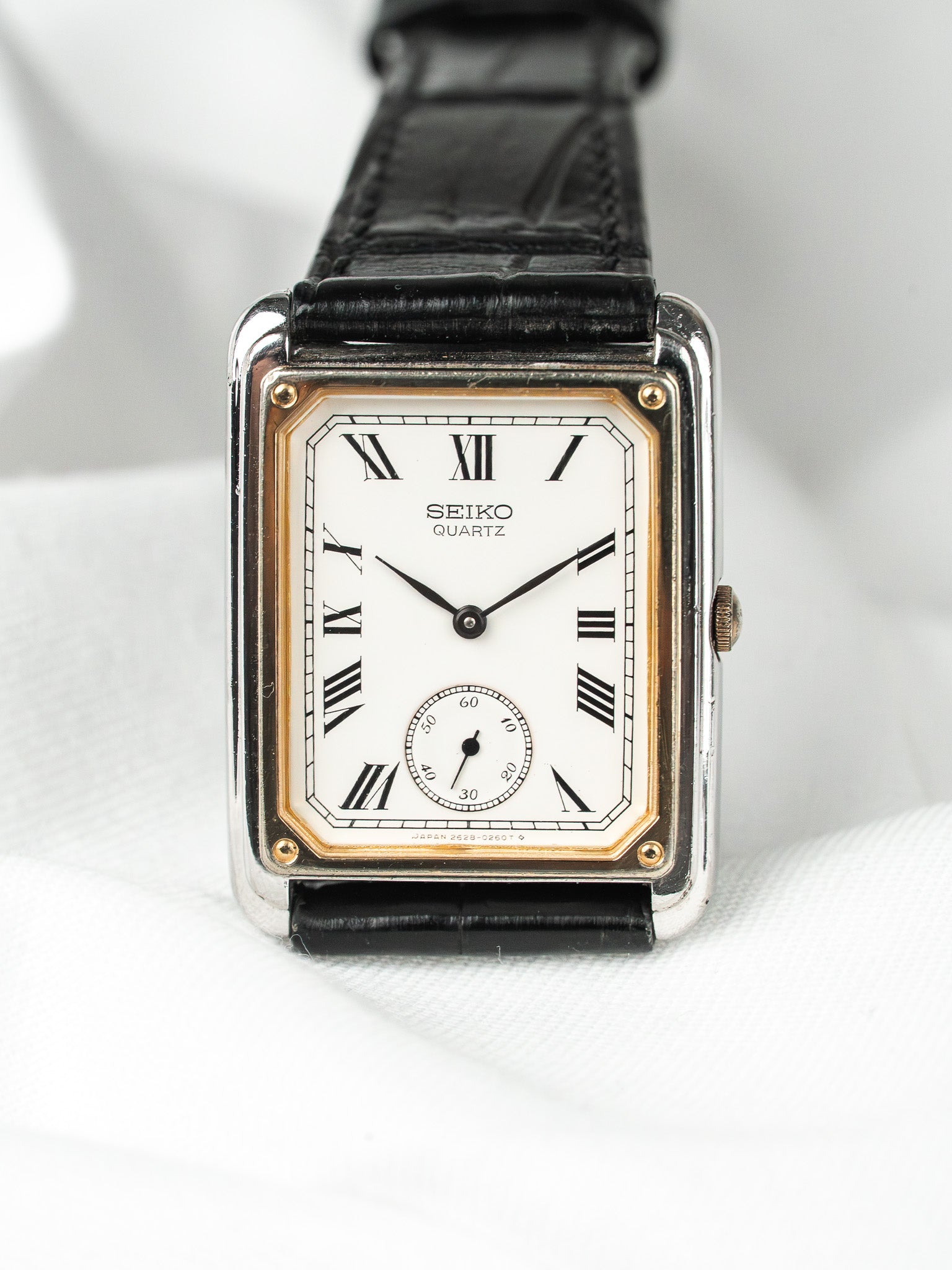 Seiko Tank Watch Steel Vintage 1981 | Atelier Victor