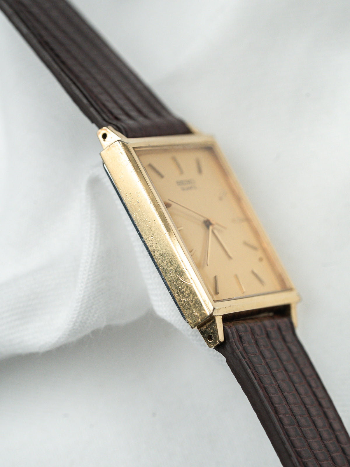 Lato opposto alla corona - Orologio Seiko Tank 2C21-5180 - Atelier Victor