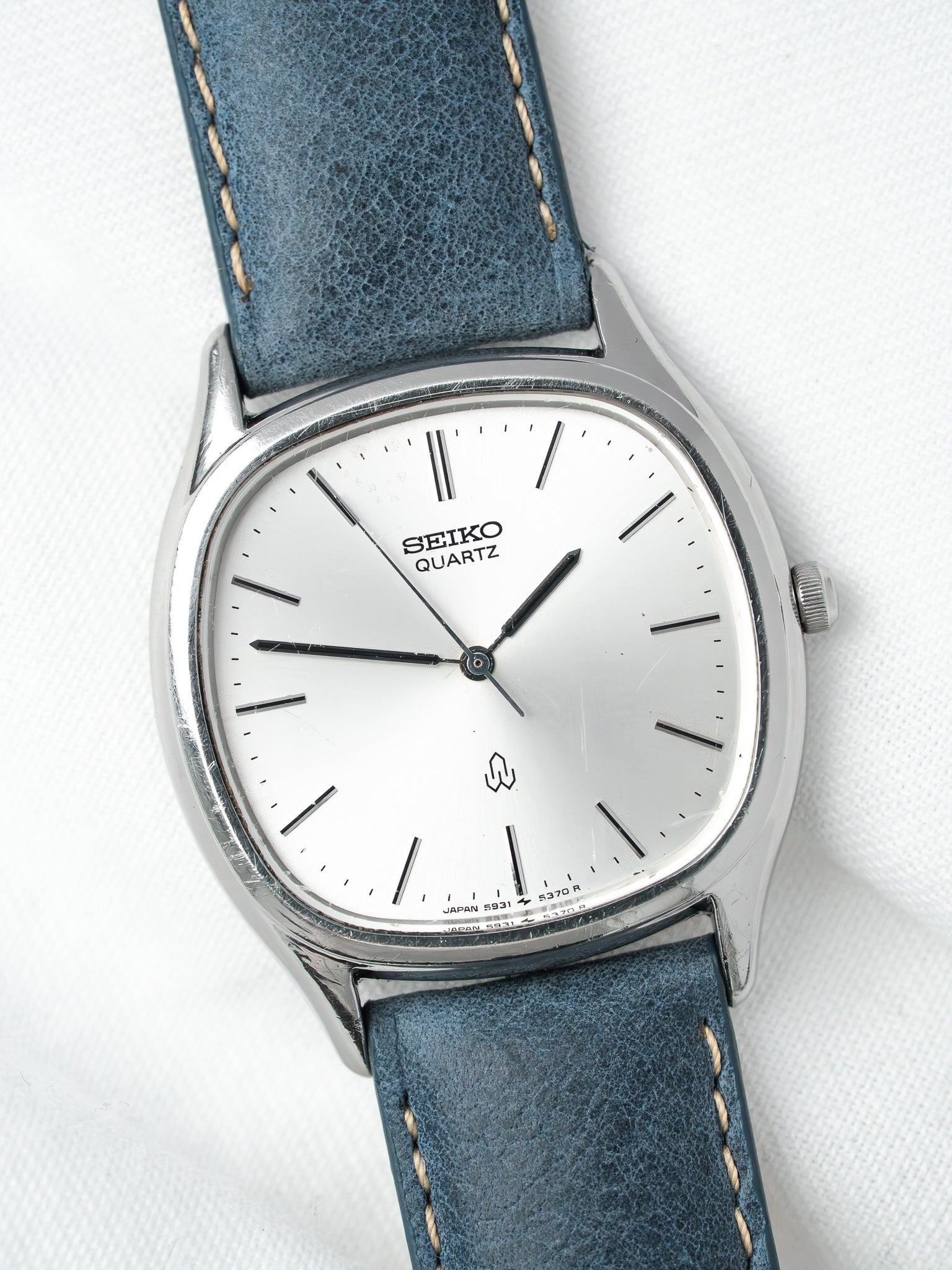 Vintage Seiko Tonneau Watch — 5931-5330 Silver Sunburst Dial (1981 