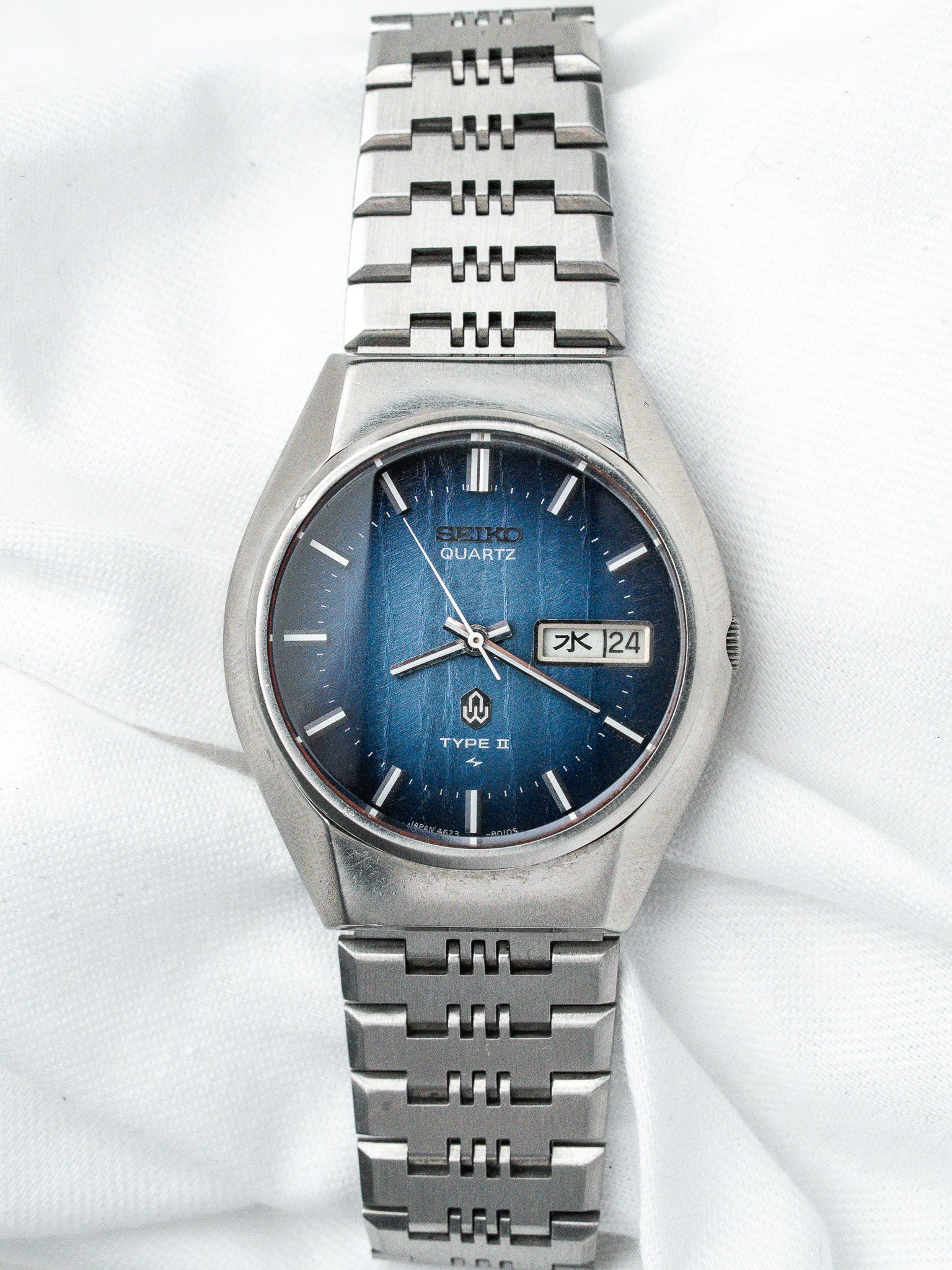 Seiko Type II 4623 Faceted Crystal | Atelier Victor