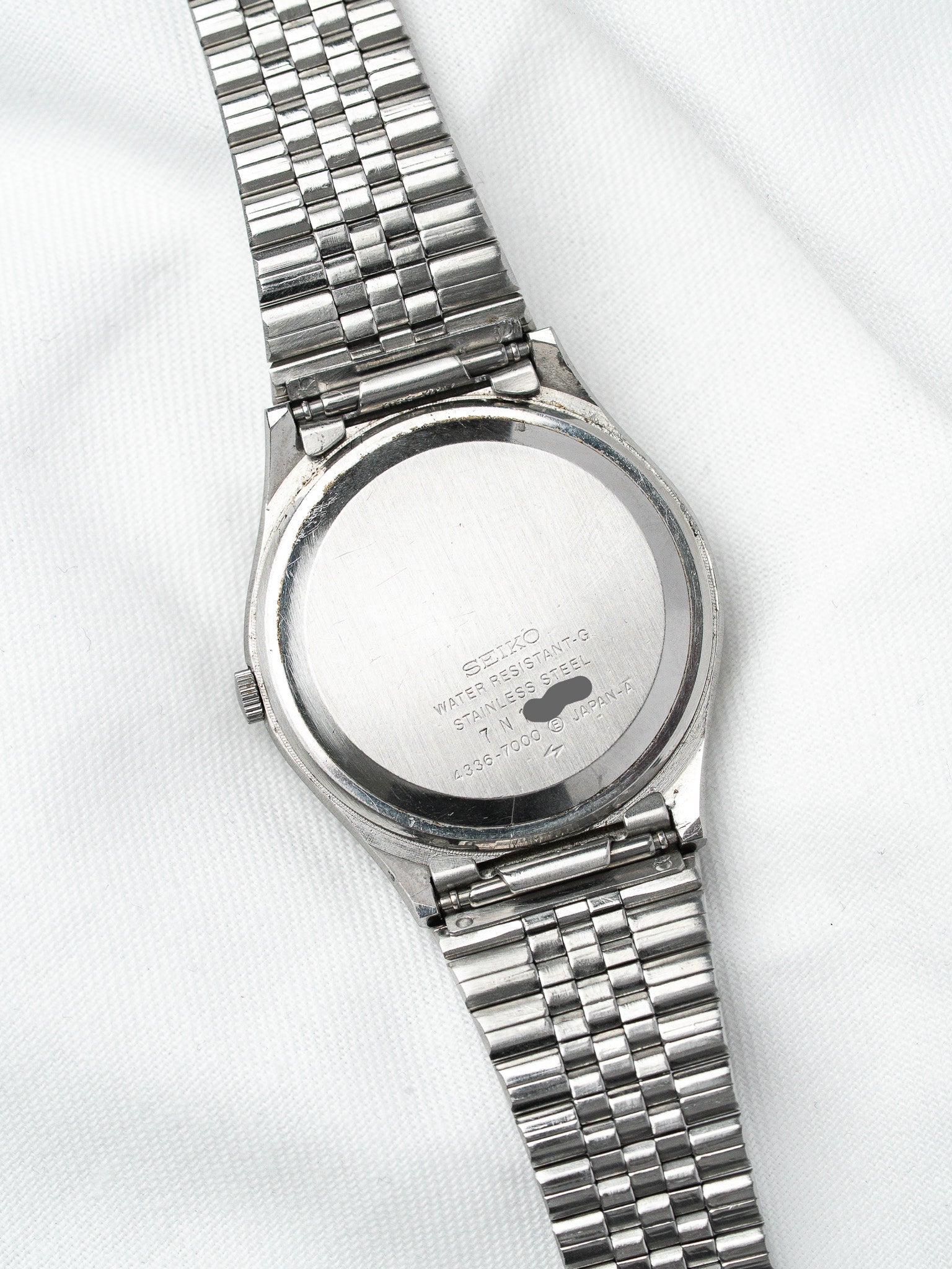 Montre Seiko Type II Vintage Acier — Cadran Bleu Dégradé (1977
