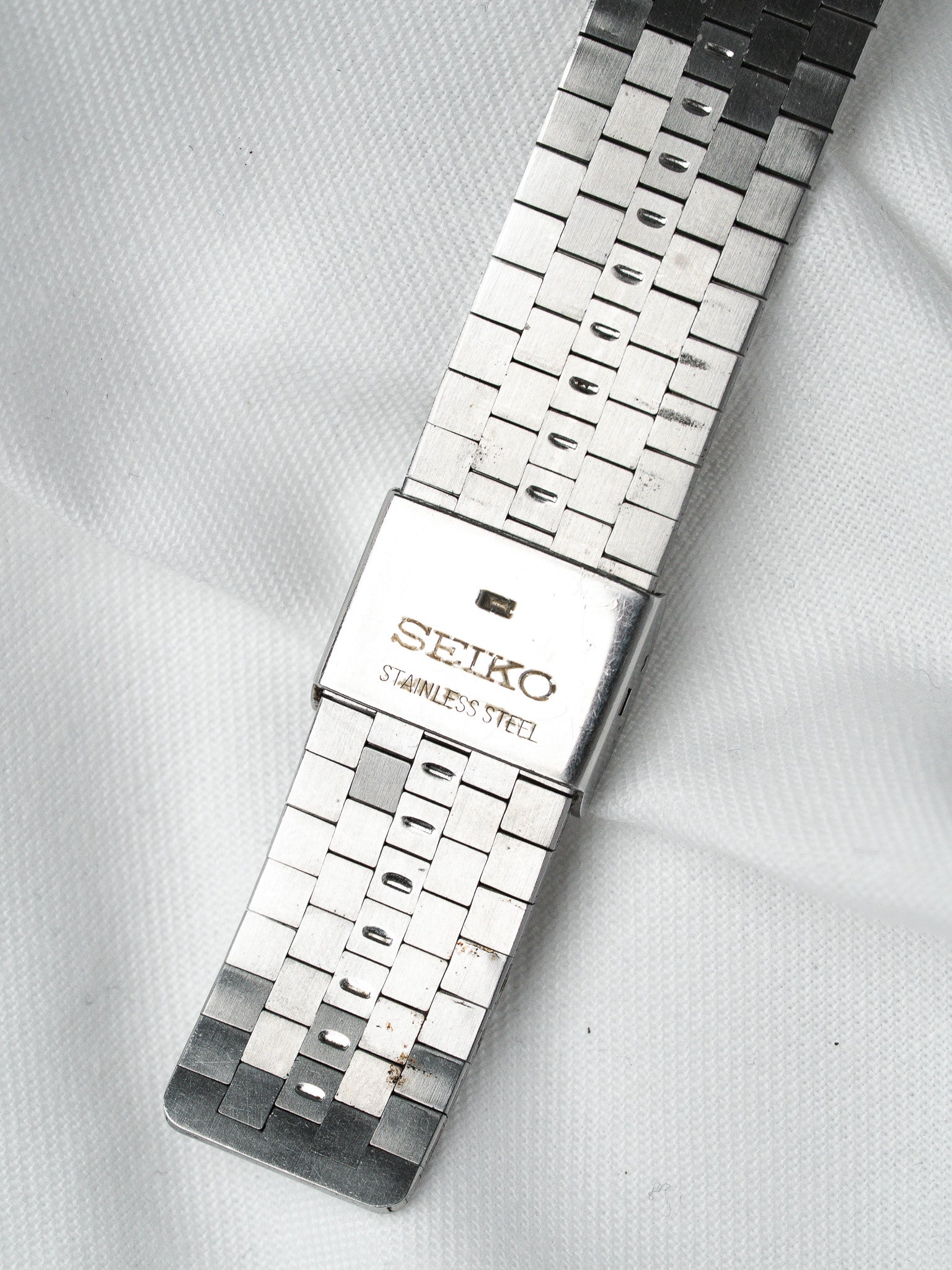 ساعة Seiko Type II فينتاج من الفولاذ — TV قرص أزرق (1970s) 