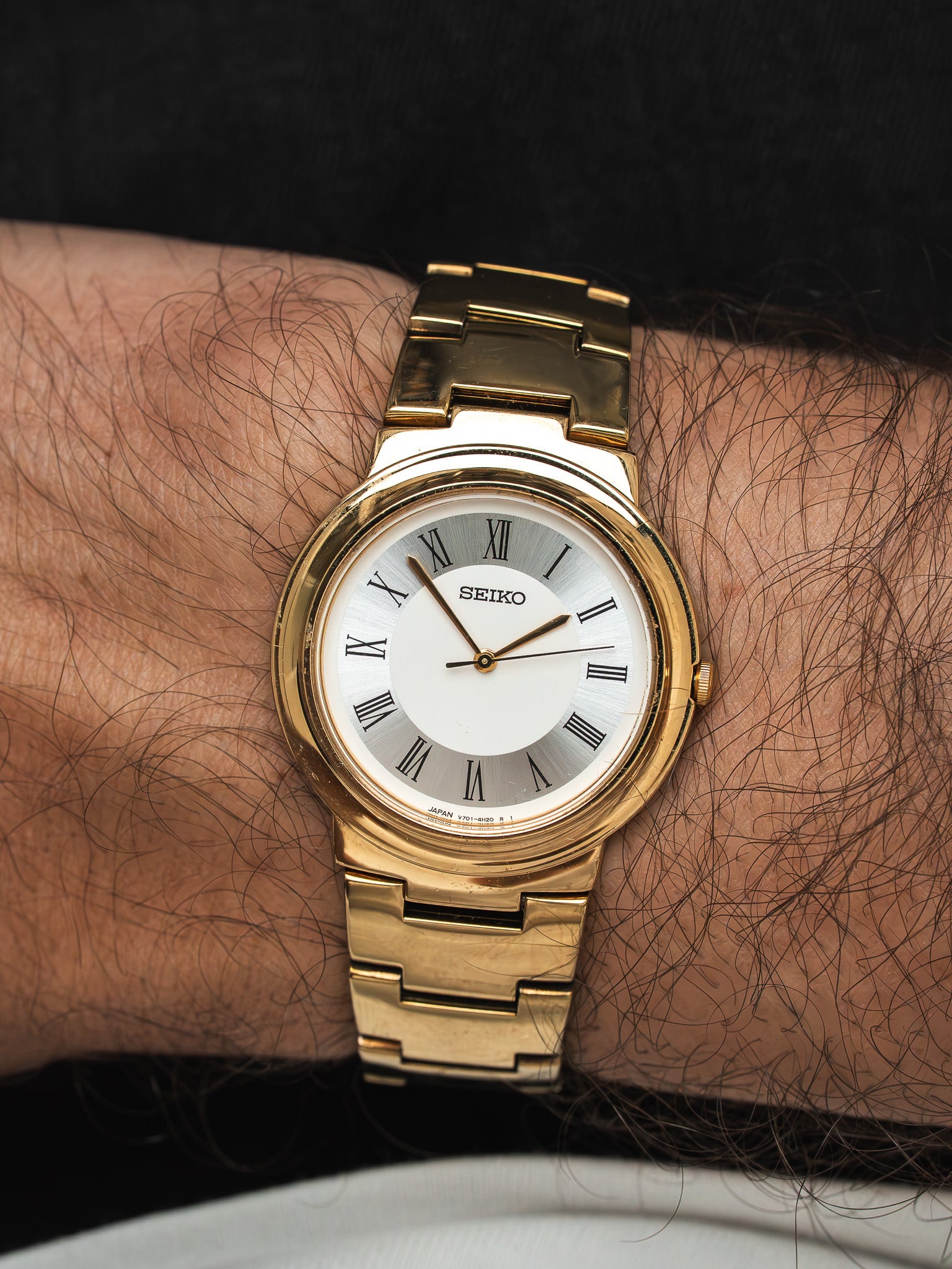 Montre Seiko V701-2L10 Plaqué Or — Ronde Cadran Romain (1991)