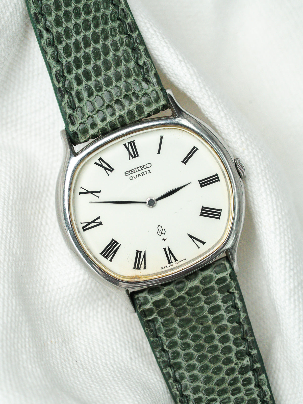 Dreiviertelansicht – Vintage Watch Seiko 43-7110 - Atelier Victor