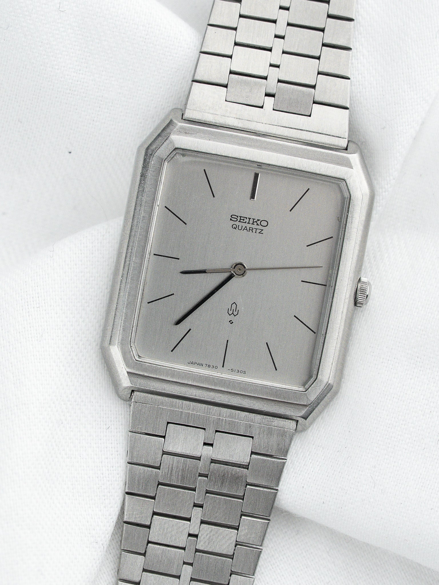 Montre Seiko Vintage 7830-5130 — Tank Acier Intégré (1989)
