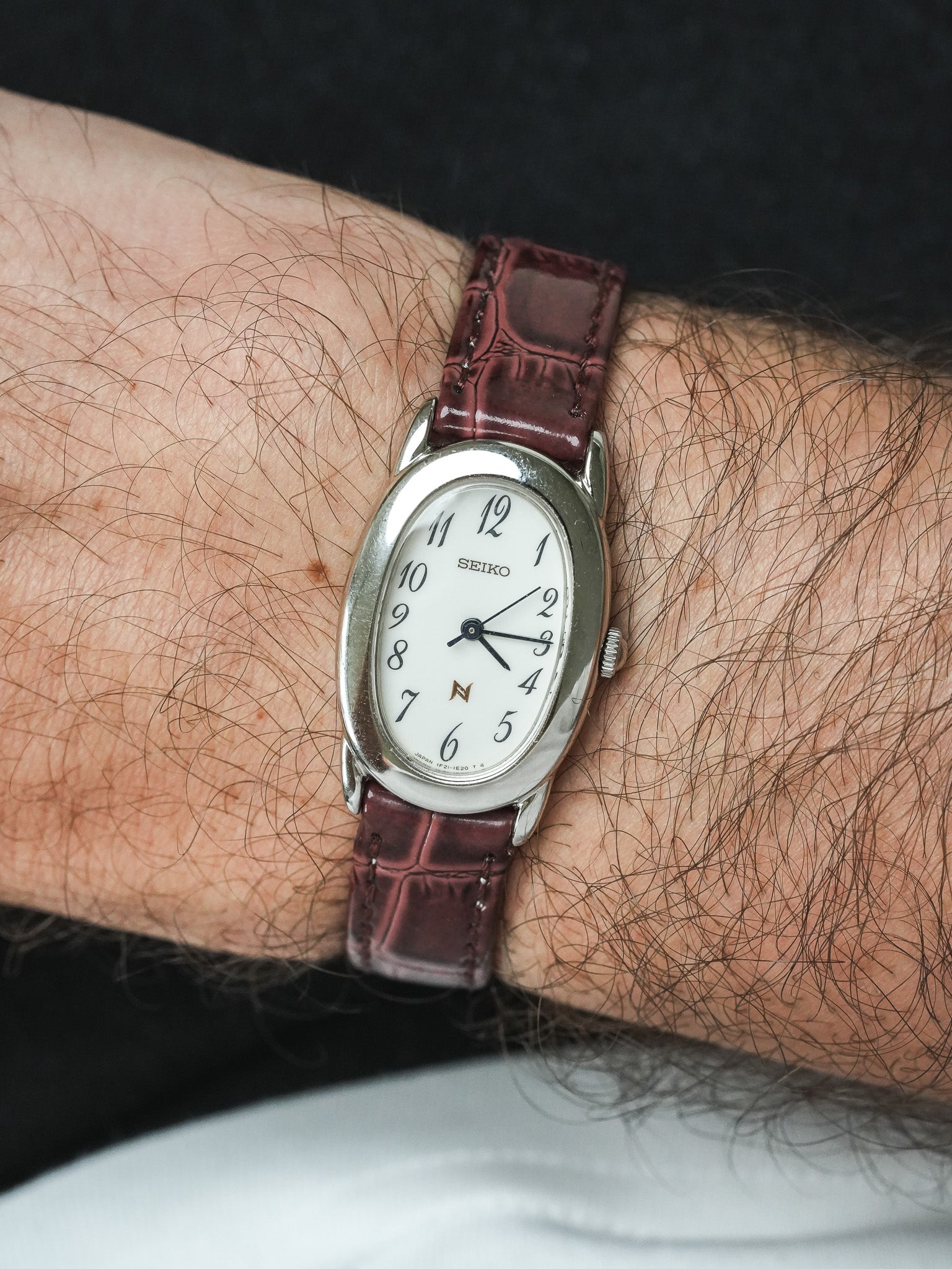 Montre Seiko Vintage - Baignoire Acier 1F21-5B70 (2000) - Atelier Victor