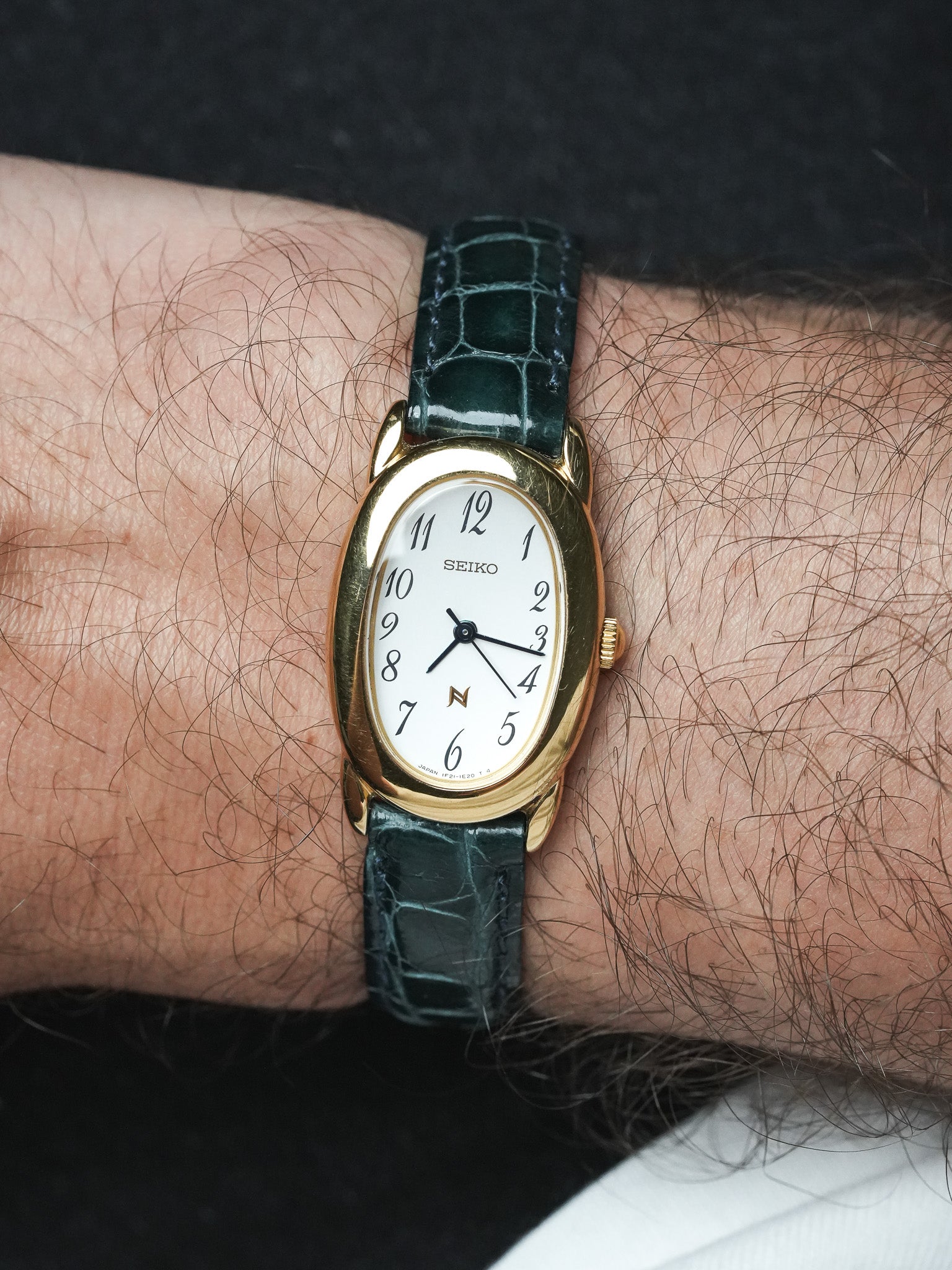 Watch Seiko Vintage - Baignoire Gold 1F21-5B70 (2005) - Atelier Victor