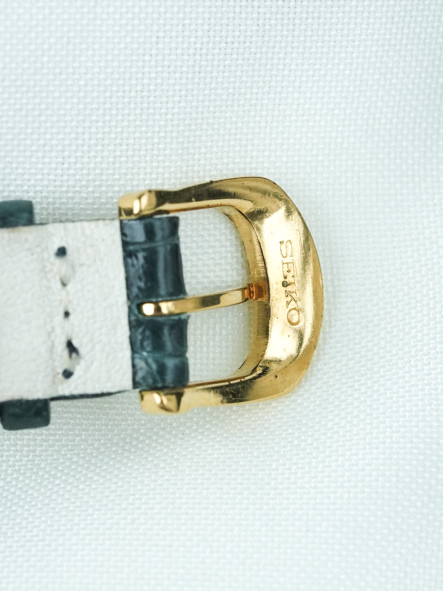 Montre Seiko Vintage - Baignoire Or 1F21-5B70 (2005) - Atelier Victor
