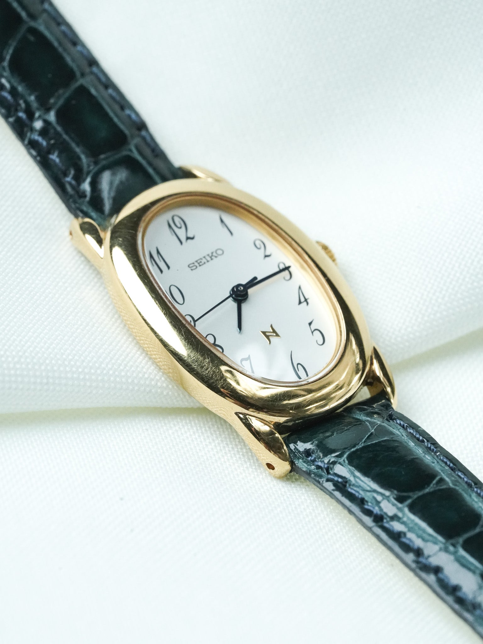 Montre Seiko Vintage - Baignoire Or 1F21-5B70 (2005) - Atelier Victor