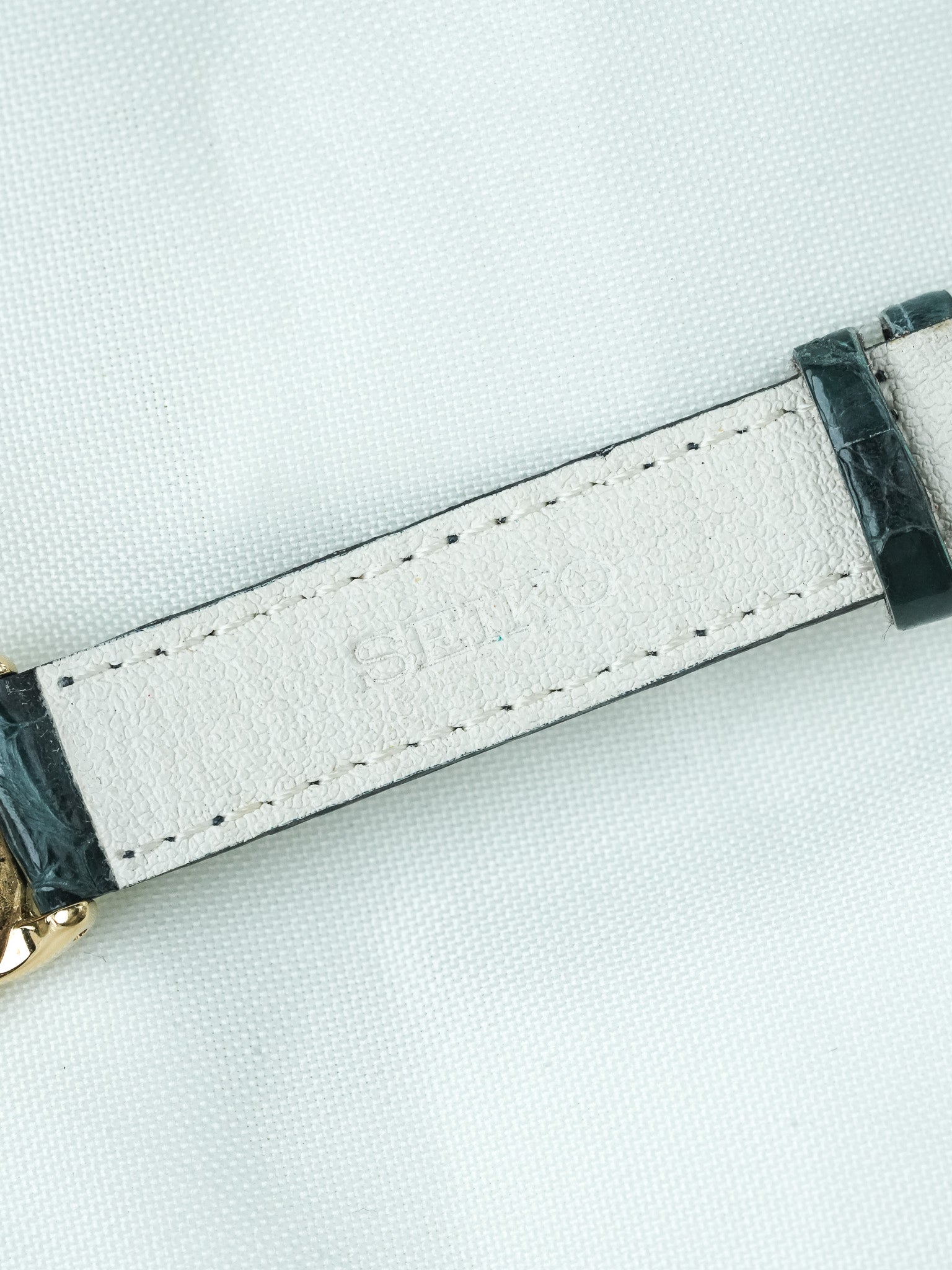 Montre Seiko Vintage - Baignoire Or 1F21-5B70 (2005) - Atelier Victor