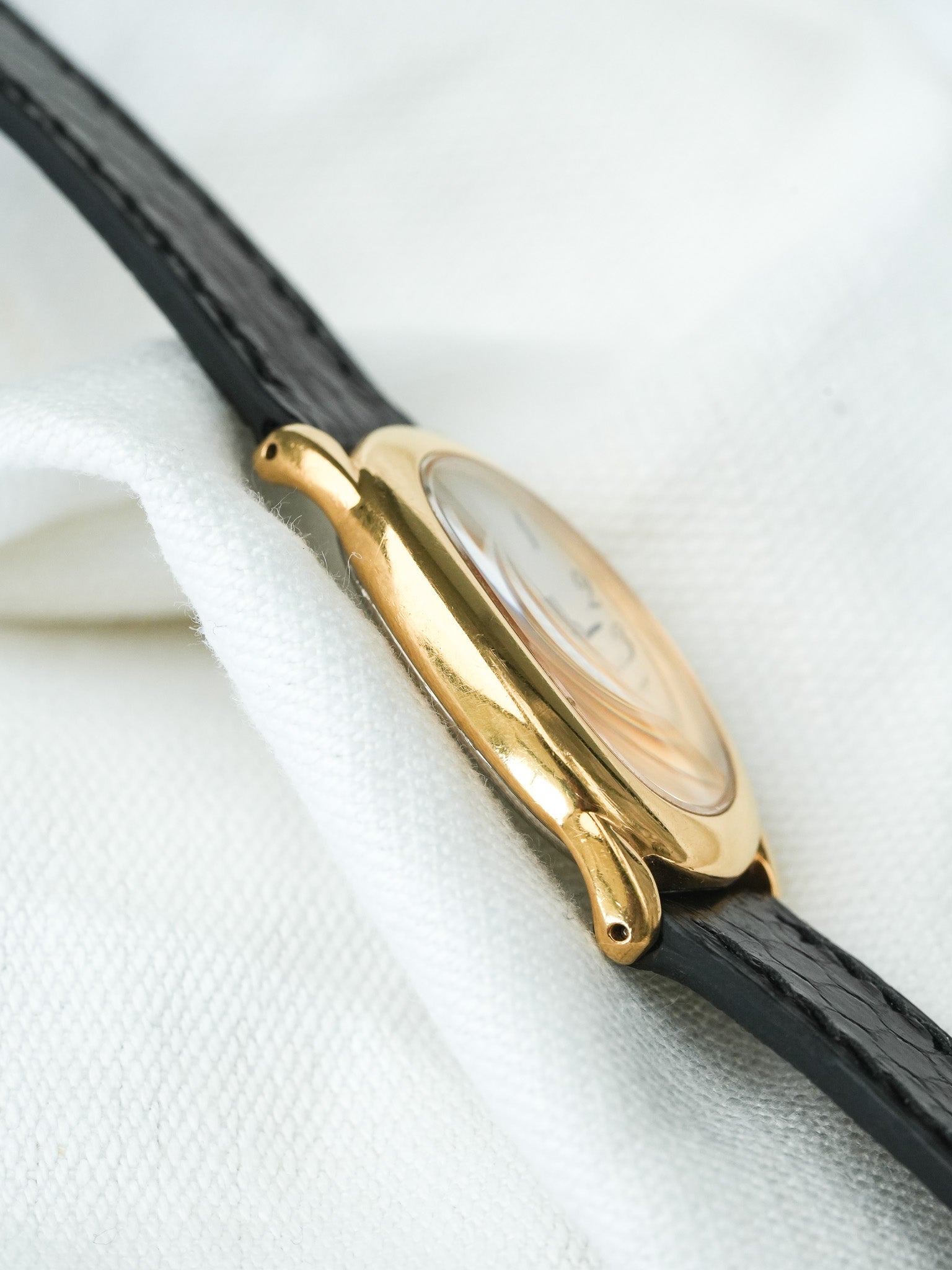 Montre Seiko Vintage - Baignoire Or Cuir Noir 1F21-5B70 (2005) - Atelier Victor