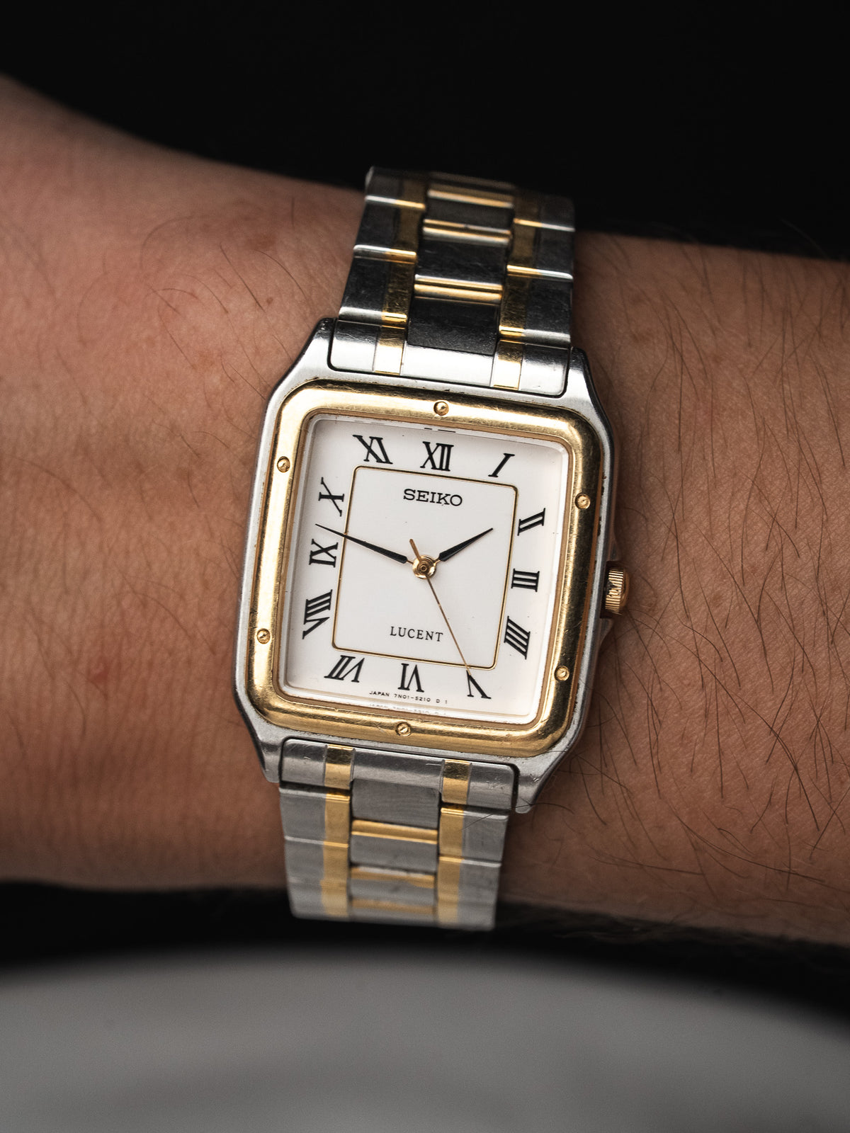 上手佩戴图 - Seiko Lucent 7N01-5190 复古 Watch - Atelier Victor
