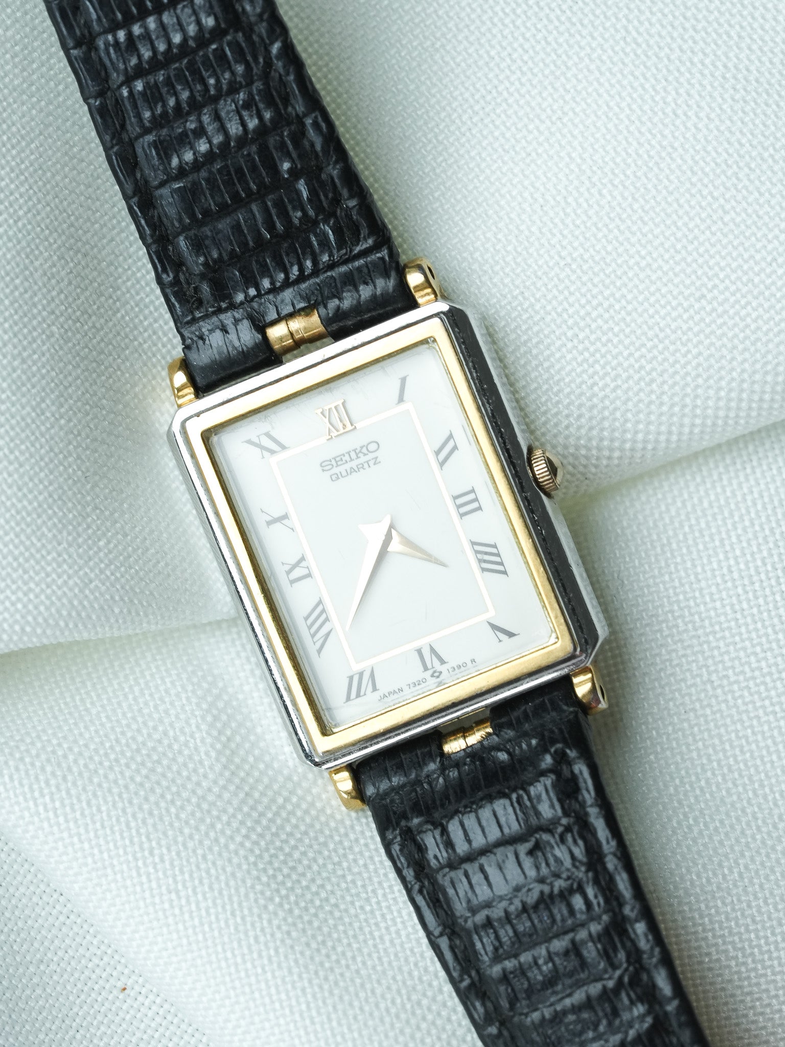 Vintage Seiko Watch - Mini Tank Steel Gold (1985) - Atelier Victor
