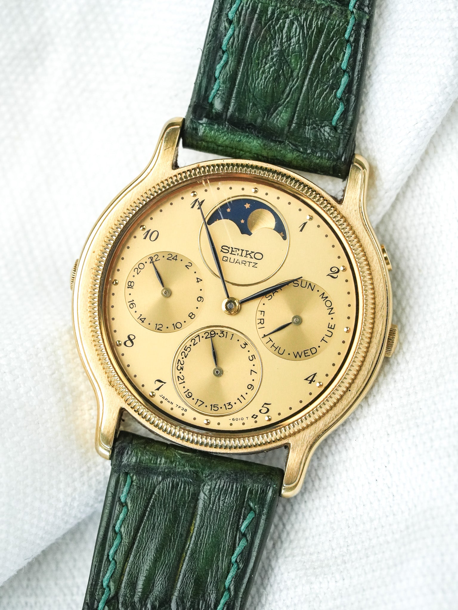 Montre Seiko Vintage - Or Triple Calendrier Phase de lune (1988) - Atelier Victor