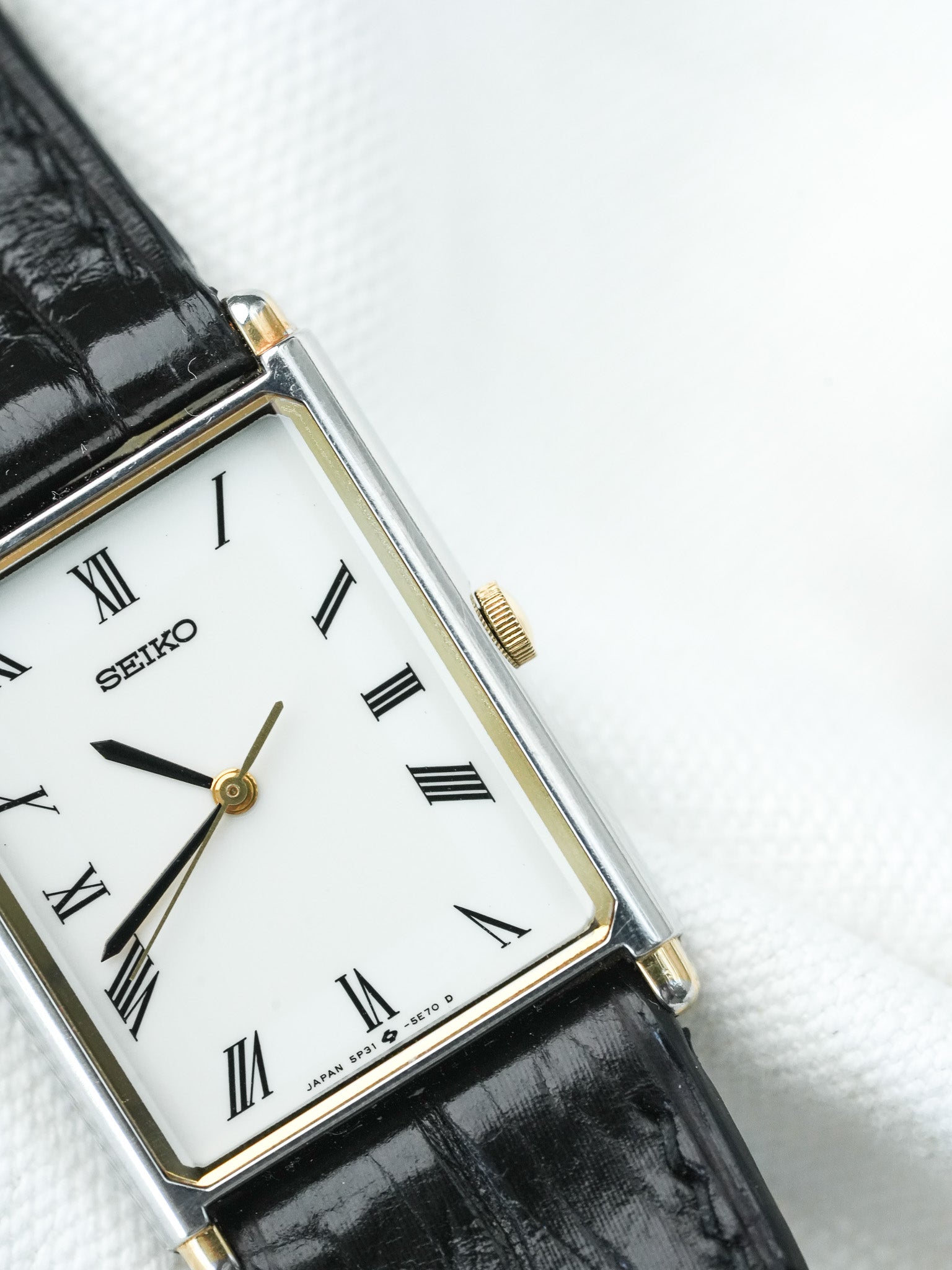 Montre Seiko Vintage - Tank Cornes Or 5P31-5D40 (1988) - Atelier Victor