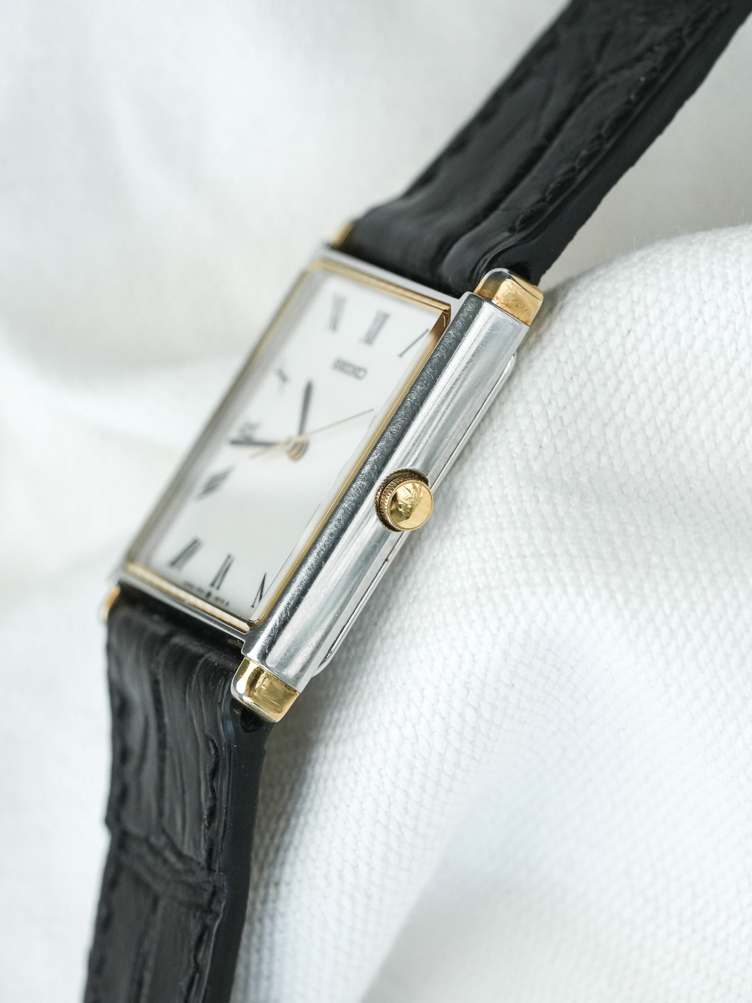 Montre Seiko Vintage - Tank Cornes Or 5P31-5D40 (1988) - Atelier Victor
