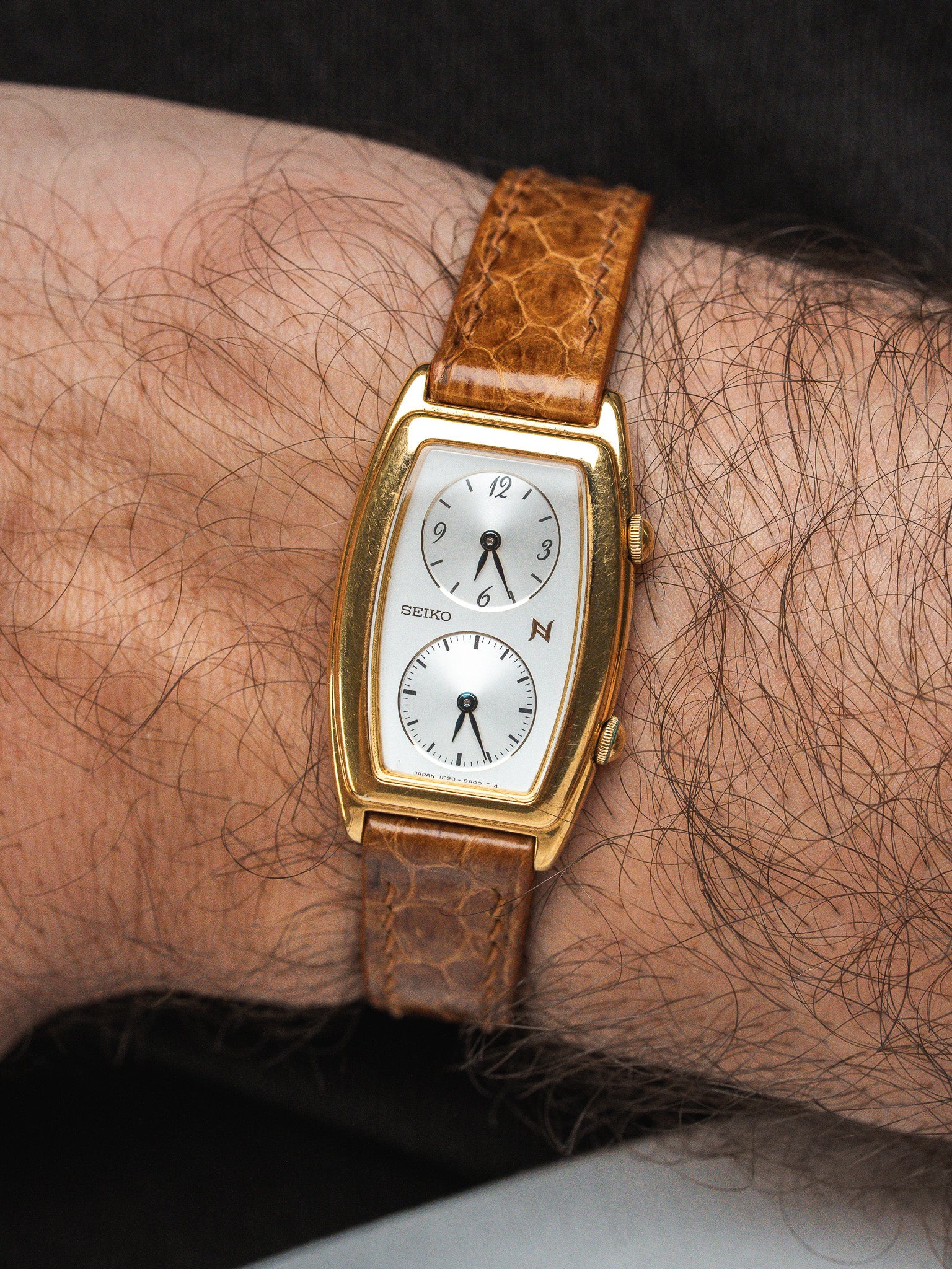 Montre Seiko Vintage - Tank "Dual Time" Plaqué or Camel (2004) - Atelier Victor