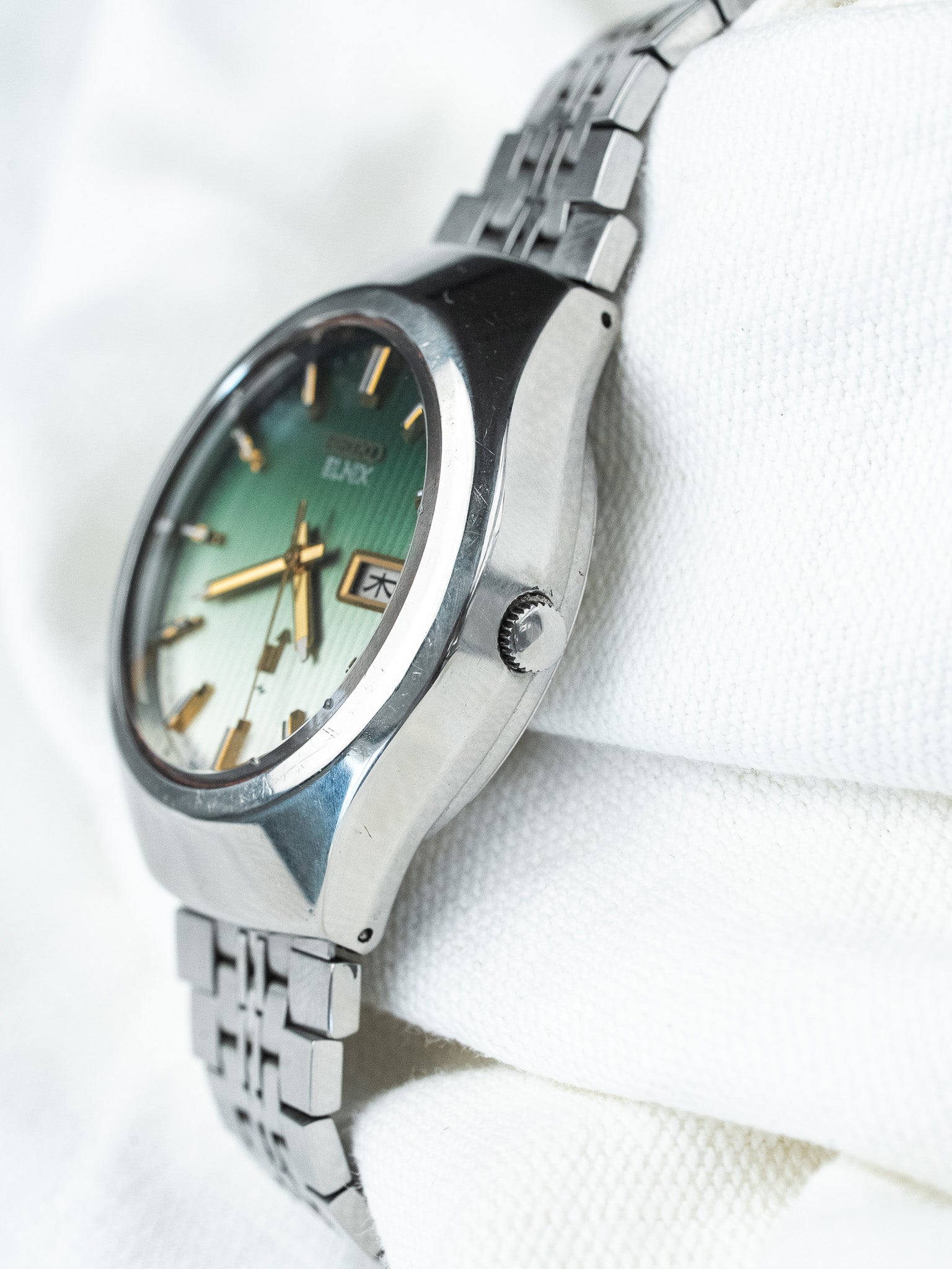 Montre Seiko Vintage - Tapisserie Dégradé Vert Kanji (1975) - Atelier Victor