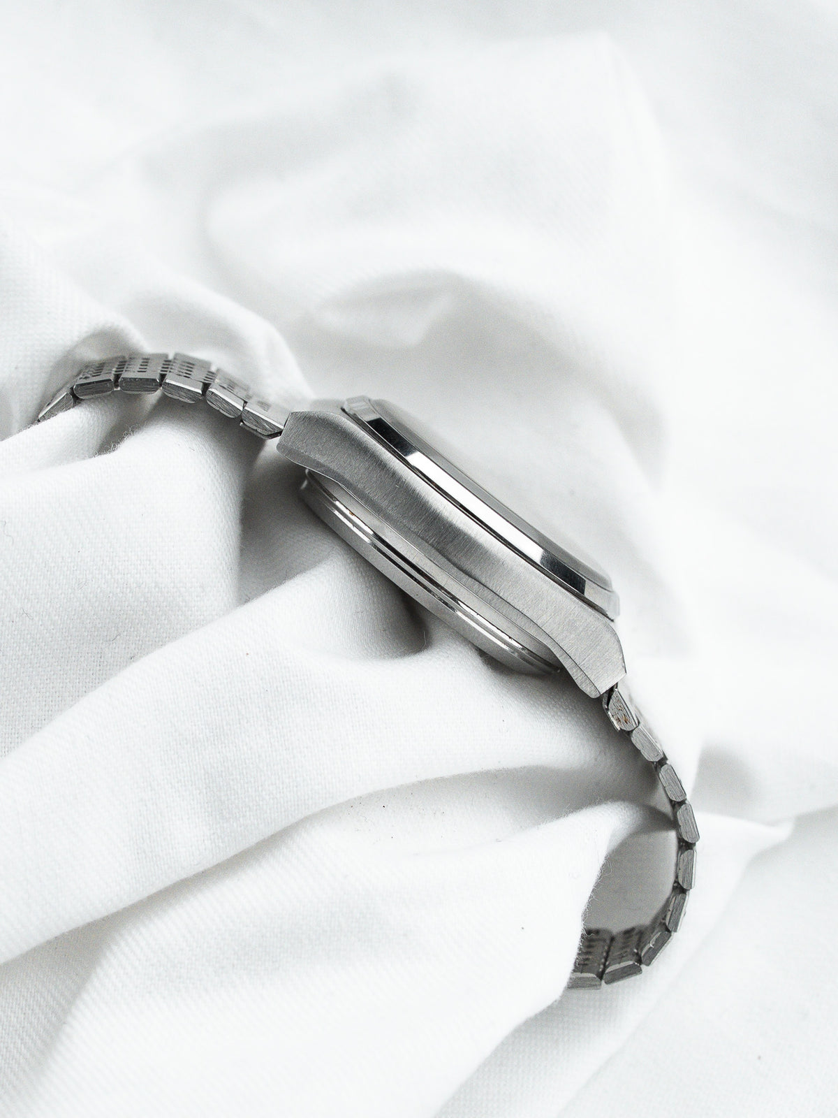 جانب العلبة الفولاذية - ساعة Seiko فينتاج Type II 4623-8030 - Atelier Victor
