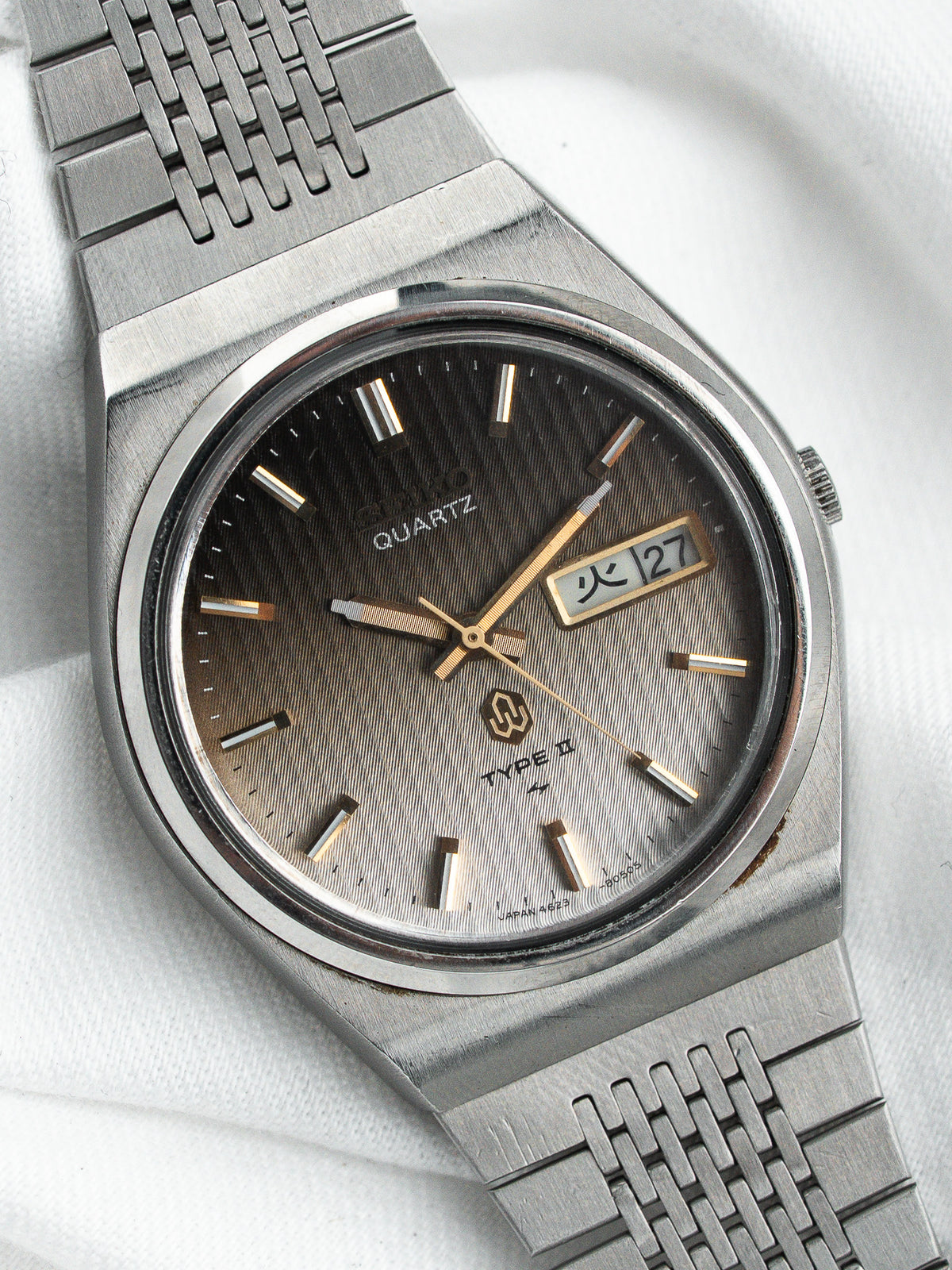 نافذة اليوم والتاريخ عند موضع الساعة 3 - ساعة Seiko فينتاج Type II 4623-8030 - Atelier Victor
