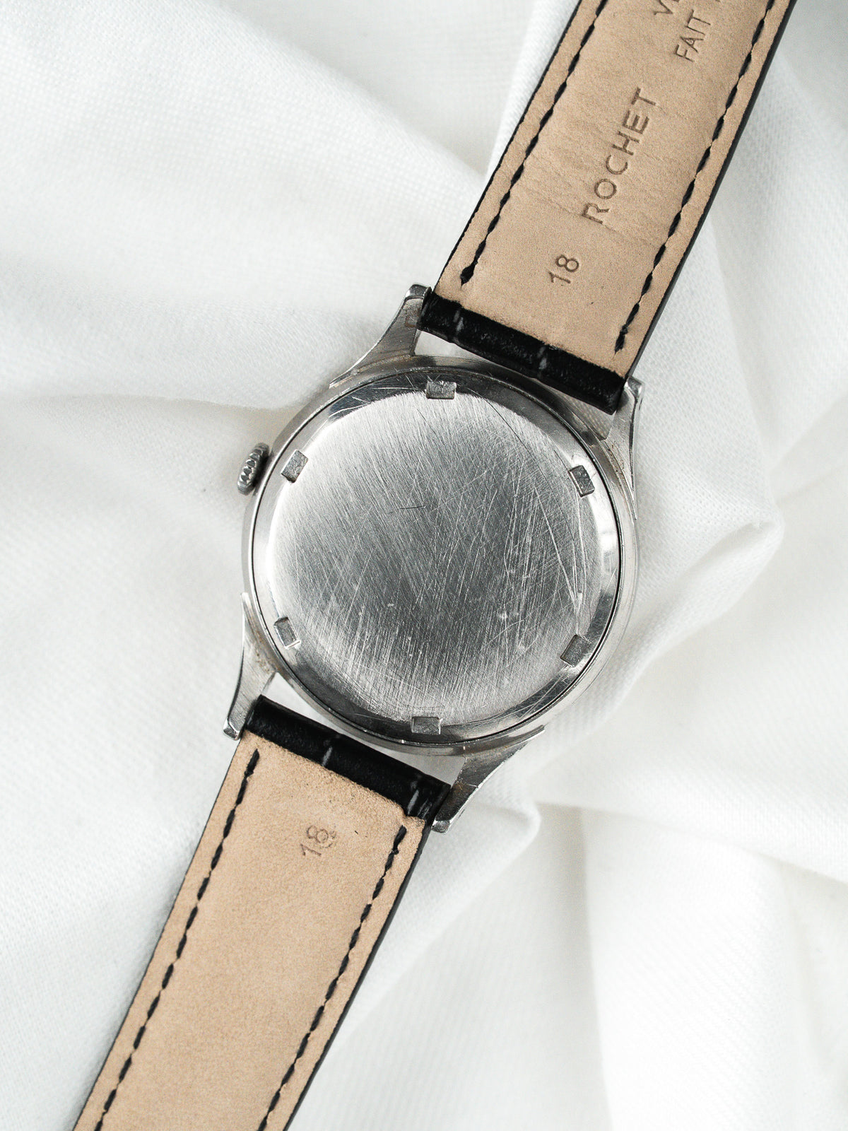 Bracelet cuir noir façon crocodile - Montre Tissot Petite Seconde Acier 1956 - Atelier Victor