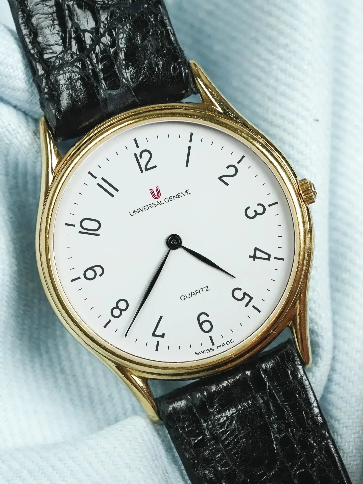 Montre Universal Genève 533.116 Vintage - 32mm Plaqué Or (Années 1980) - Atelier Victor