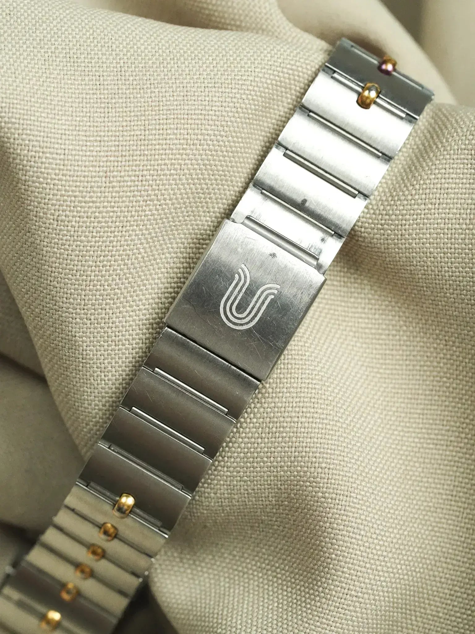 Montre Universal Genève 533.415 Vintage - Acier et Plaqué Or (Années 1990) - Atelier Victor
