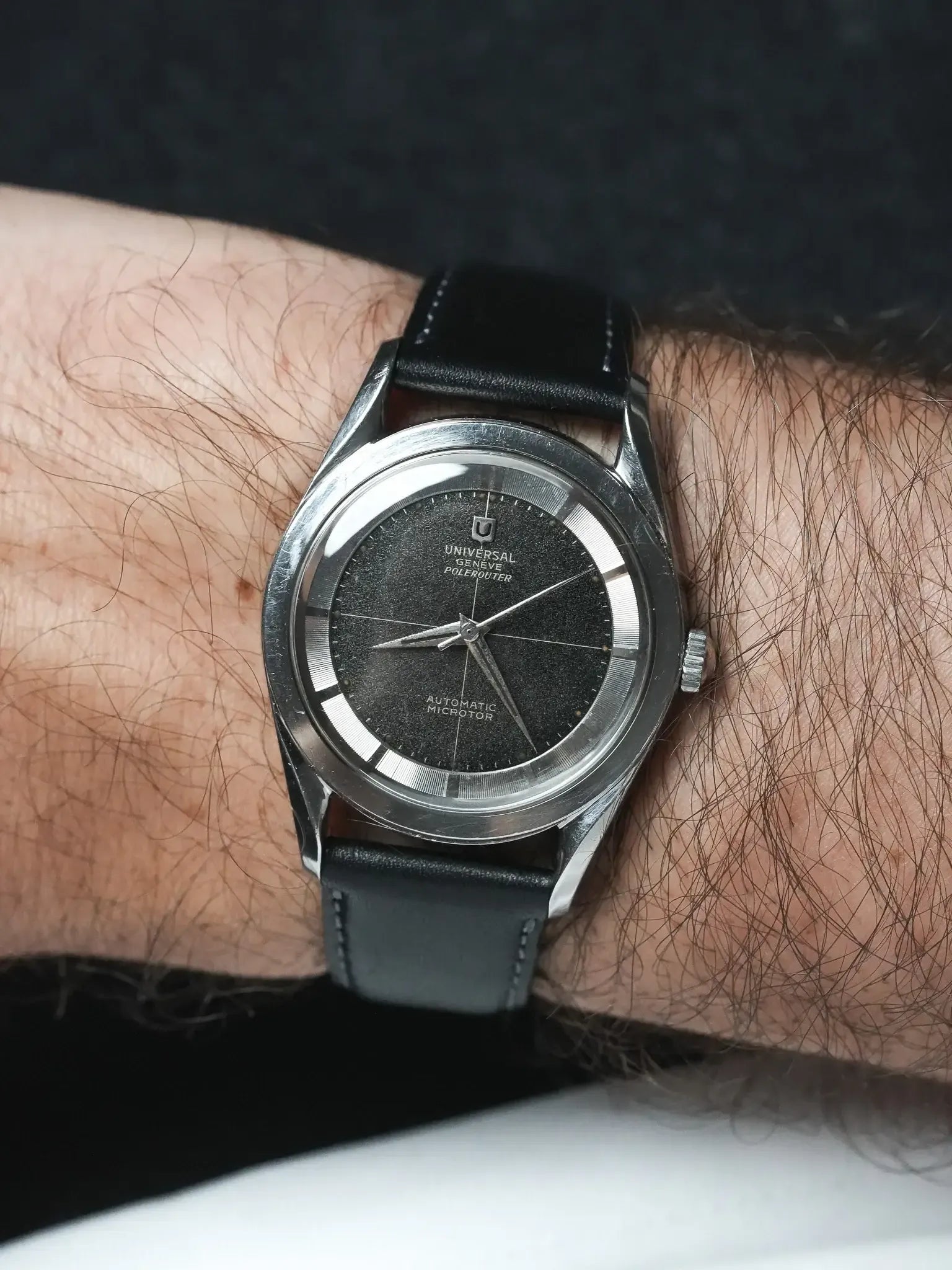 Universal Genève Polerouter Black "No Date" Watch (1957) – ref. 20360-1 Gérald Genta 