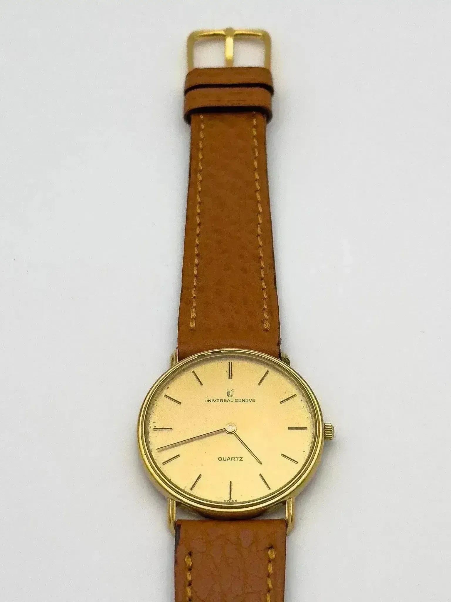 Vintage Universal Genève Watch — Gold-Plated Quartz — Gold Dial