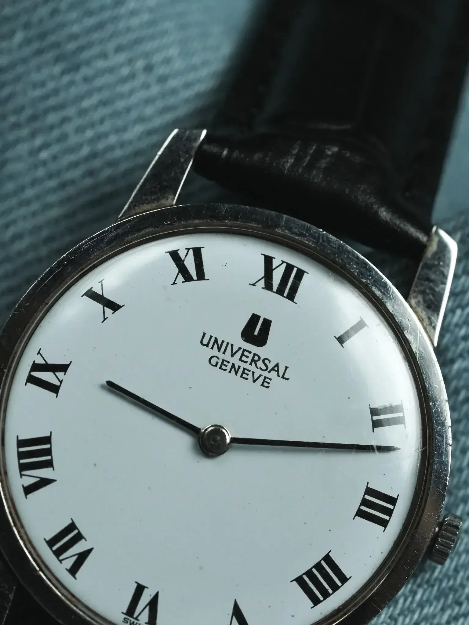 Montre Universal Genève Vintage - Extra plate Manuel Blanc (Années 1970) - Atelier Victor