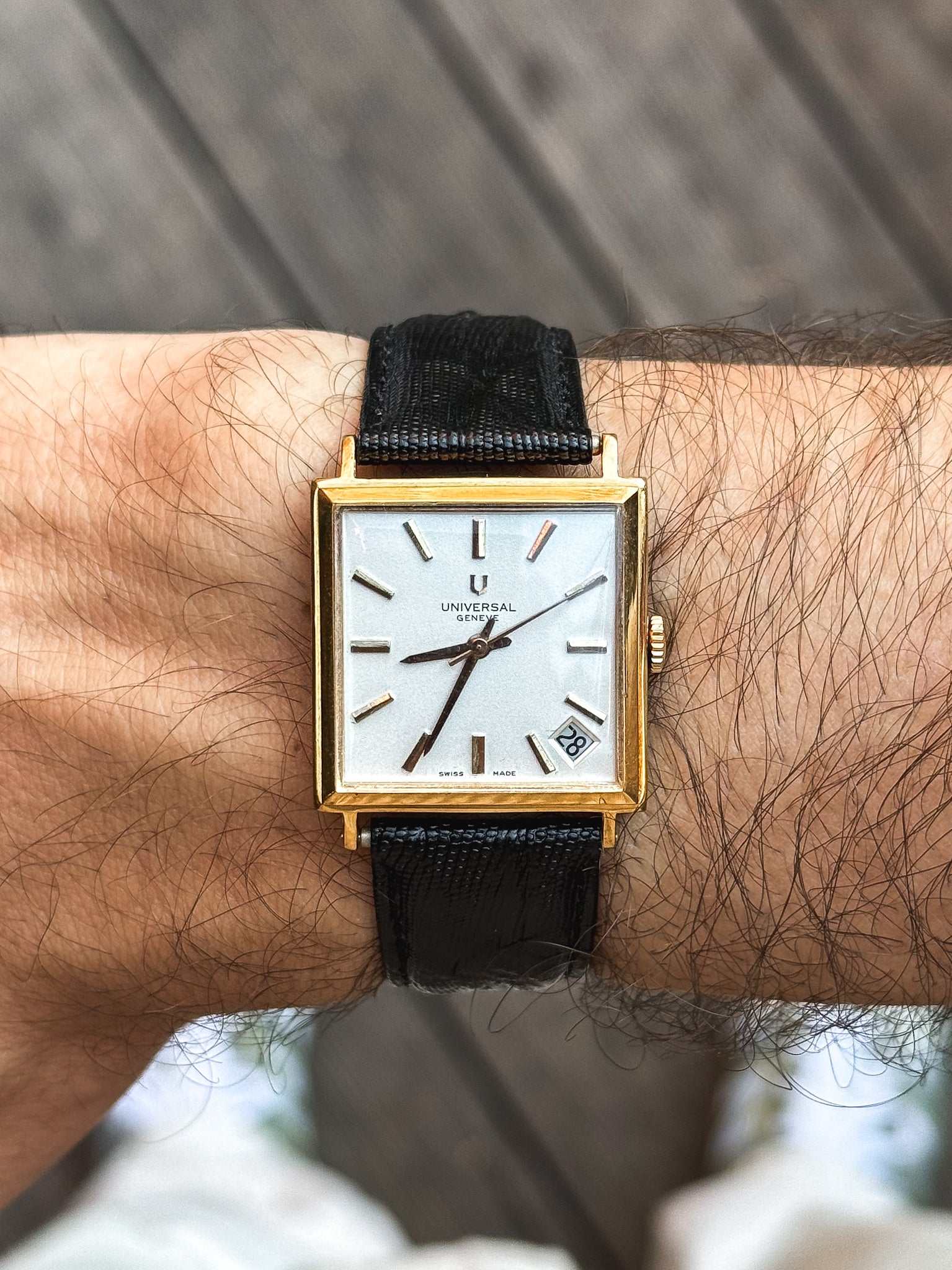 Watch Universal Genève Vintage Tank Square - Gold Plated Manual (1960s) 