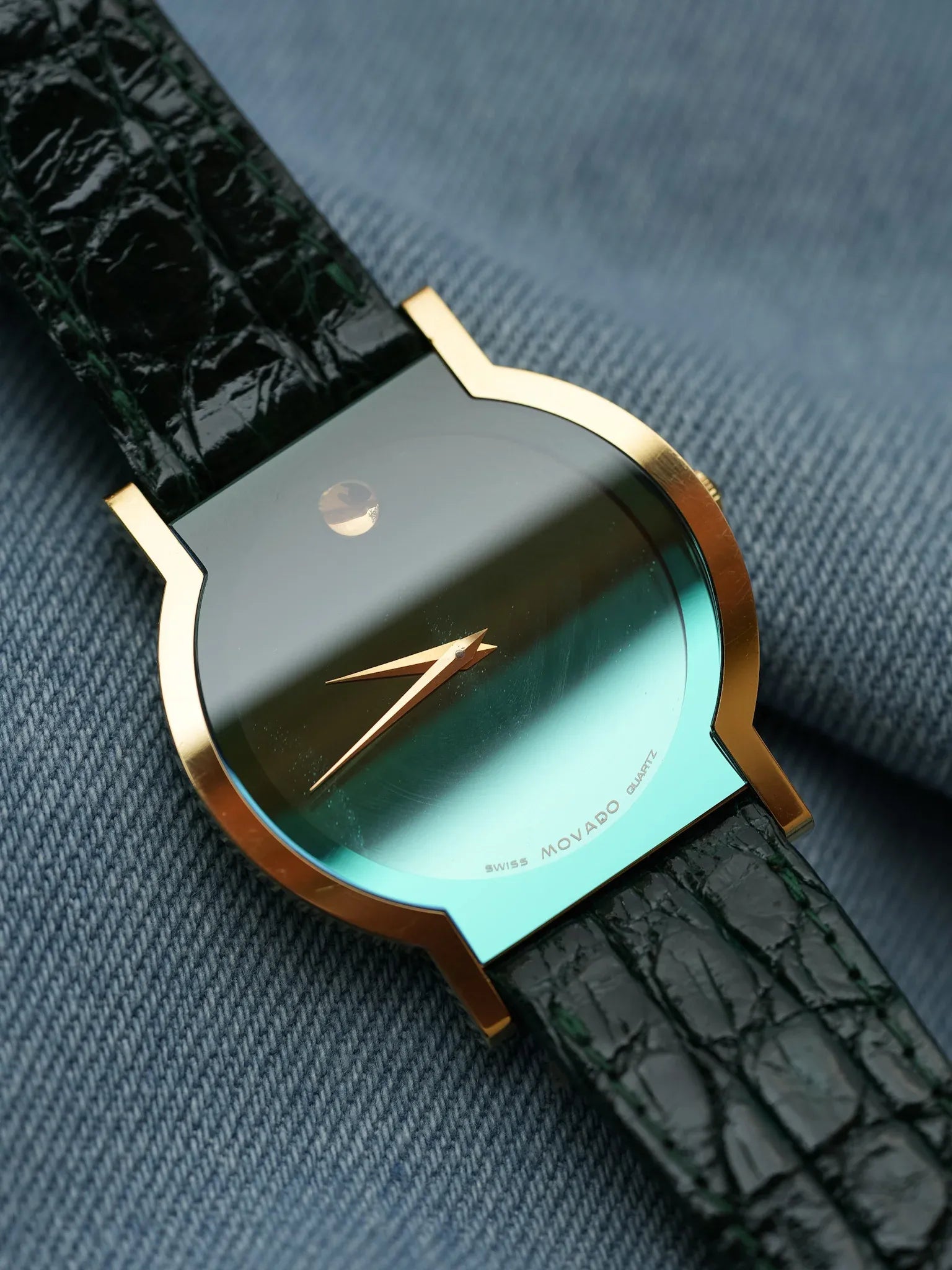 Movado - Museum MoMa Rare Vert - NOS - 1990s - Atelier Victor - Vintage  Shop