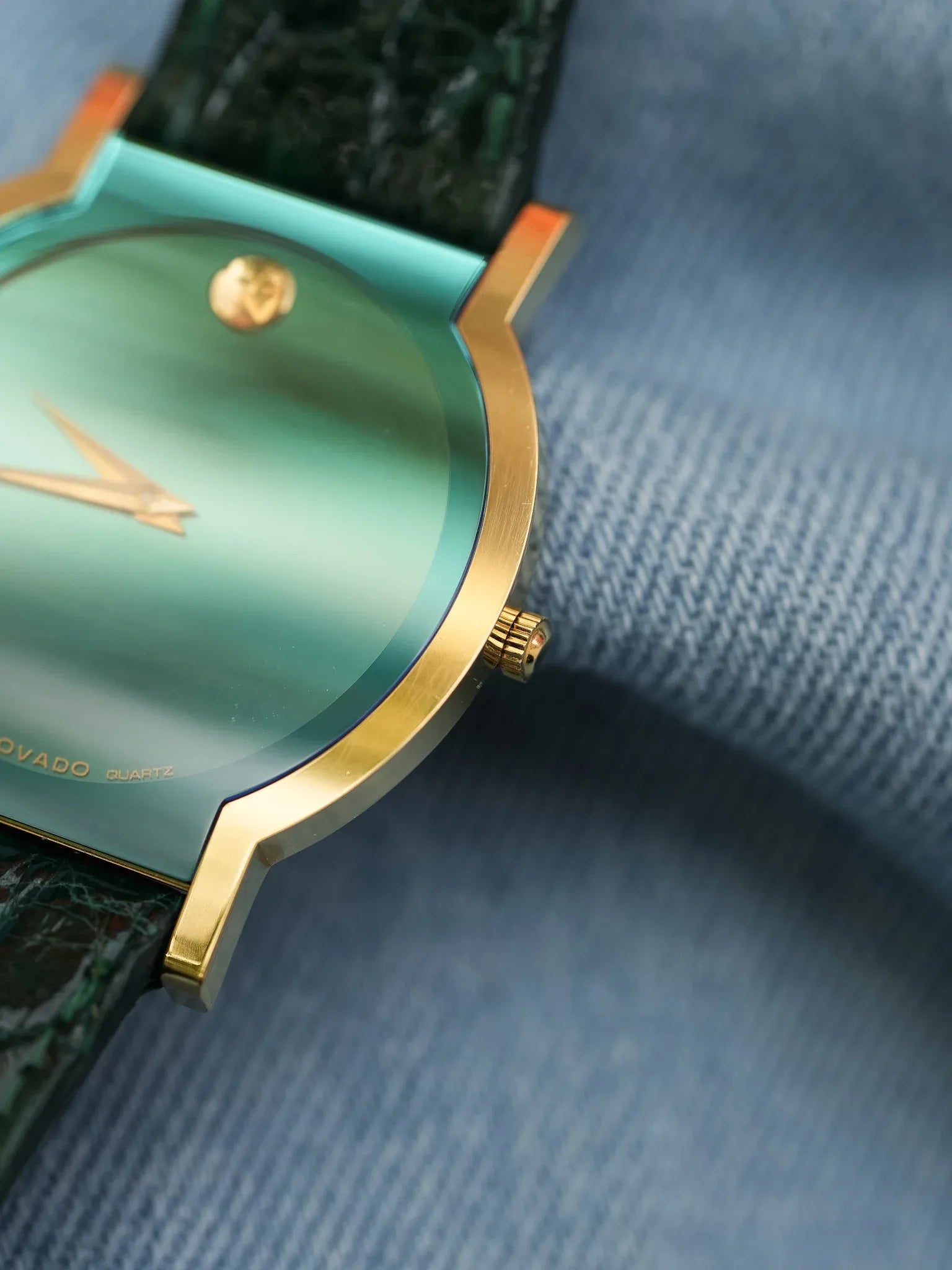 Movado - Museum MoMa Rare Vert - NOS - 1990s - Atelier Victor - Vintage  Shop