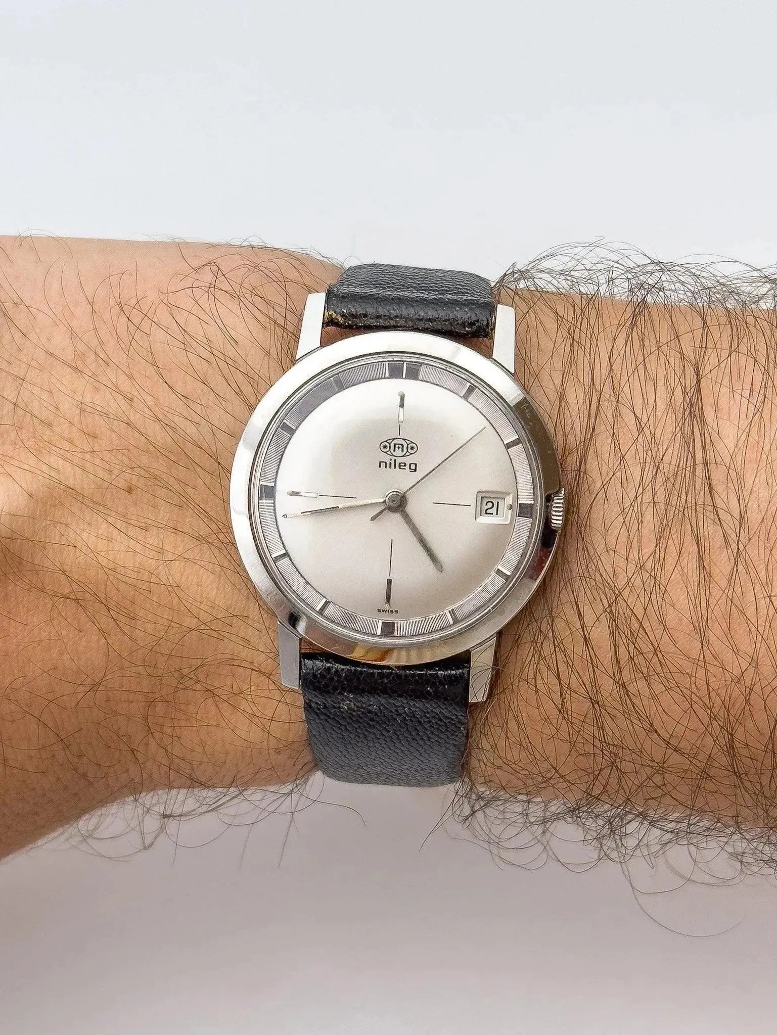 Nileg - Grey Dial NOS - 1980s - Atelier Victor Paris - Vintage Watch Shop Dubai