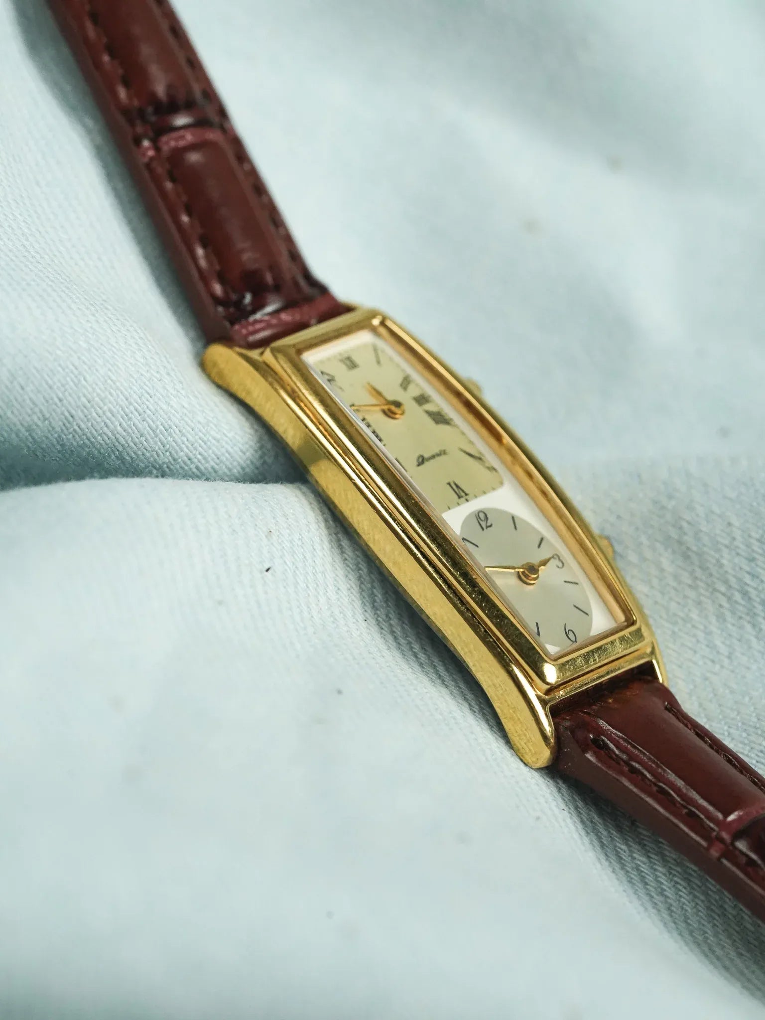 Noevir - Tank allongée avec deux mouvements - 1990s - Atelier Victor