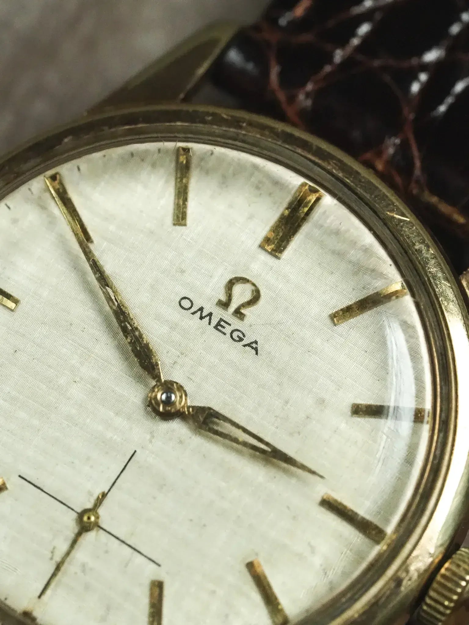 Omega - 14391-6 Plaqué or cadran lin - 1961 - Atelier Victor