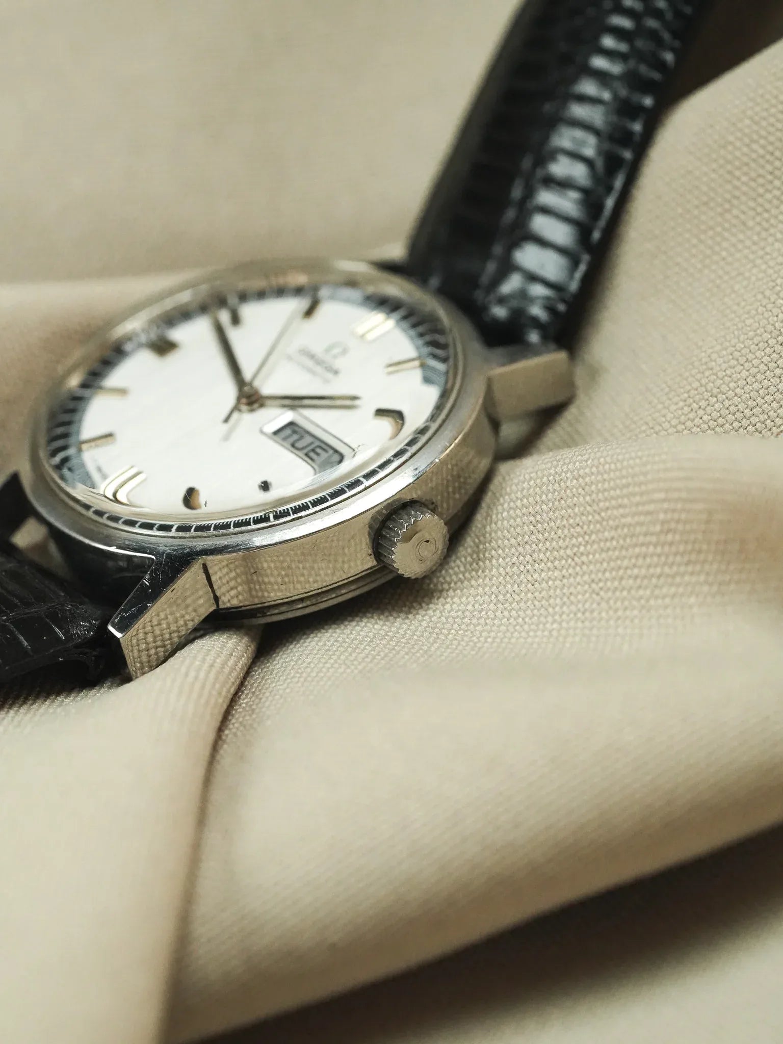 Omega - 166.0140 Daydate Cadran Acier Noir - 1970 - Atelier Victor